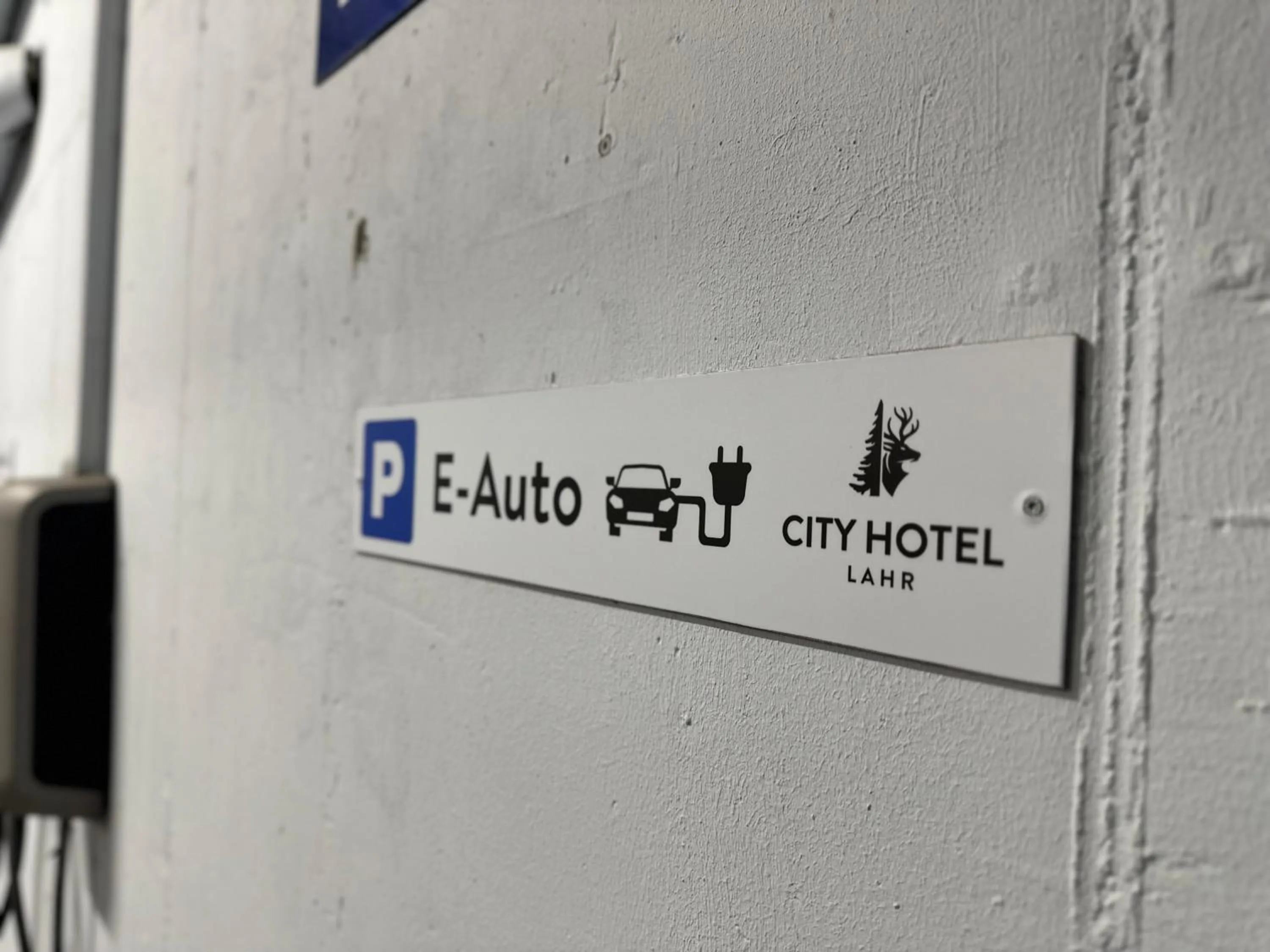 Parking in City Hotel
