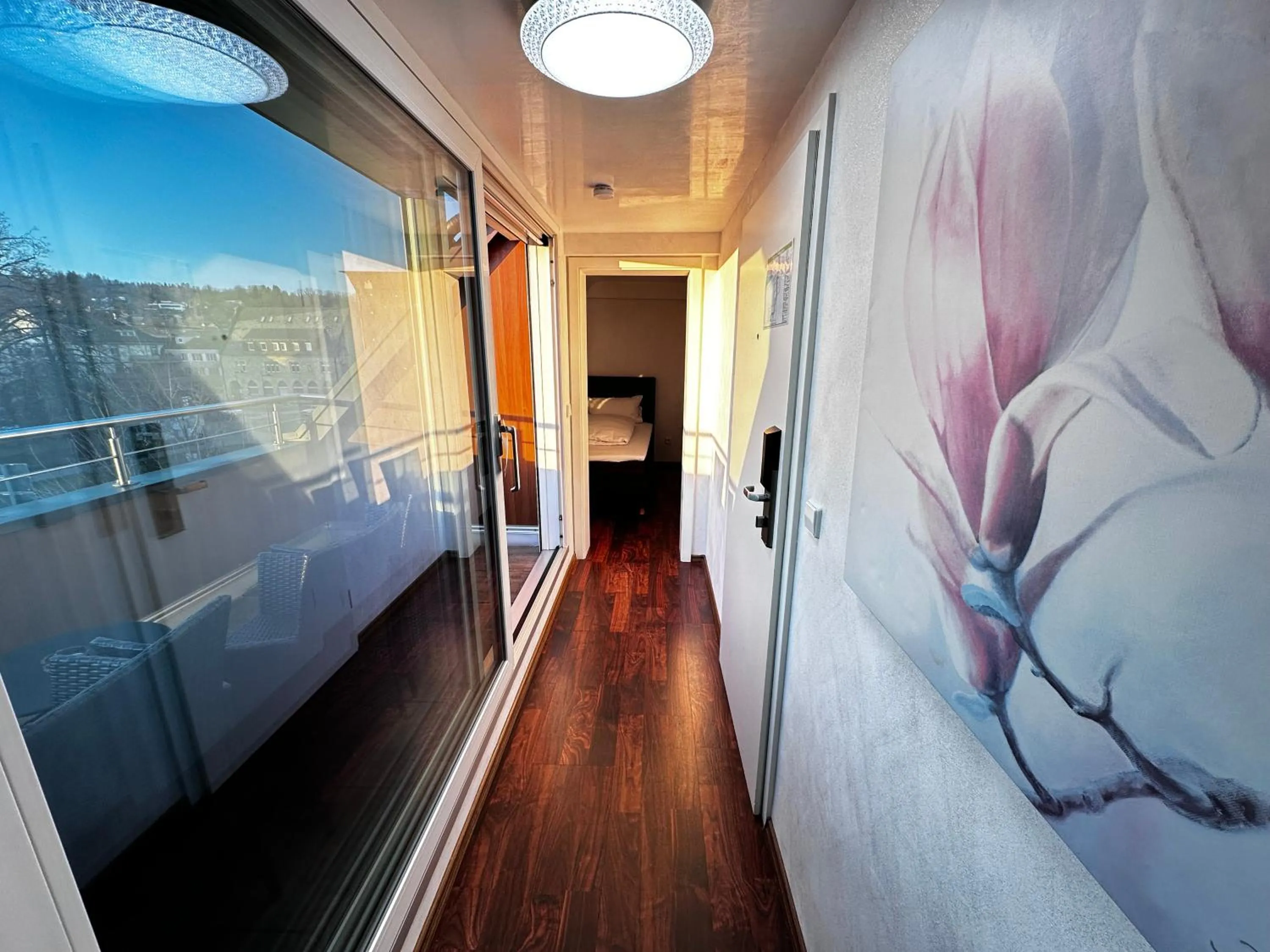 Photo of the whole room, Bed in City Hotel