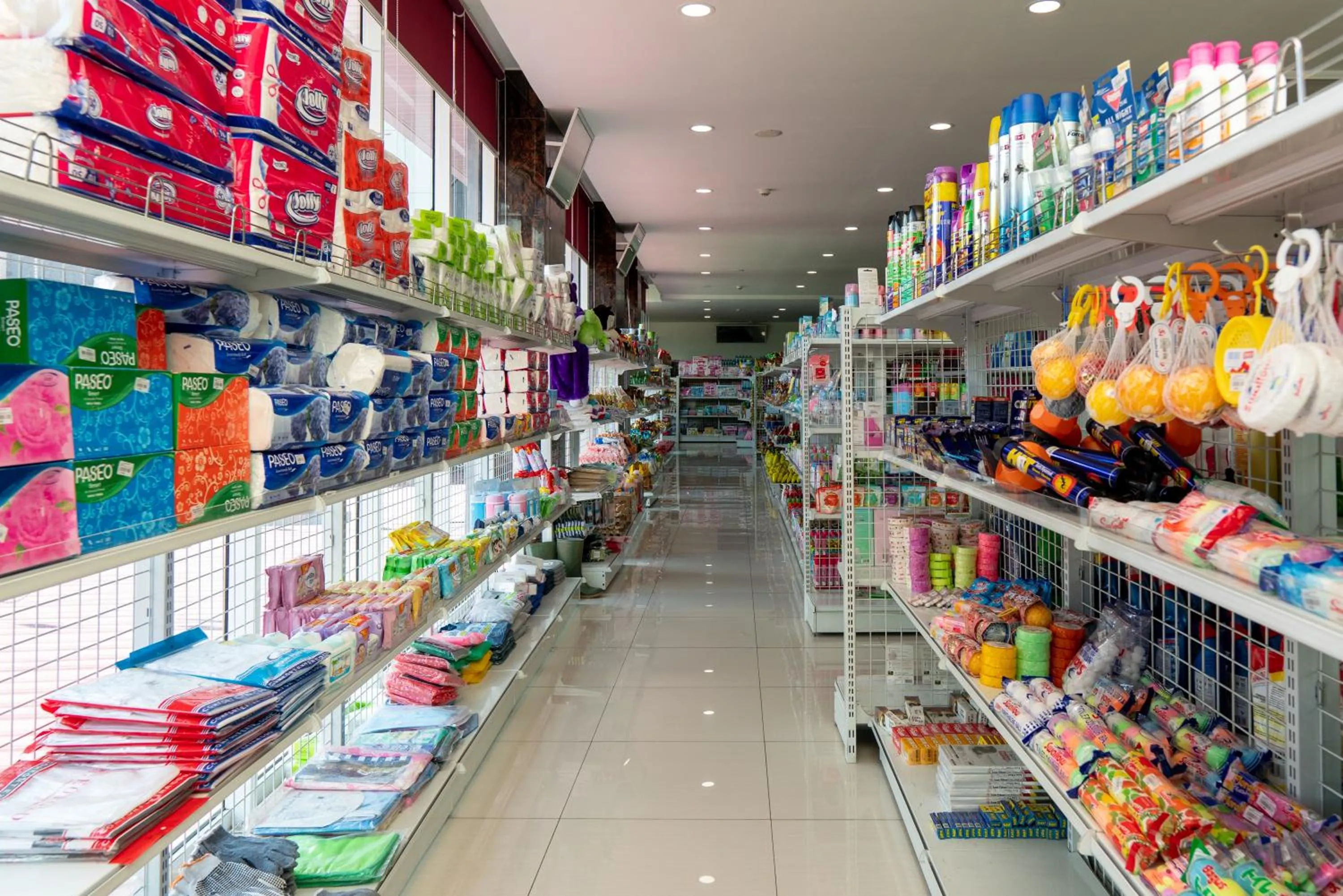 On-site shops in Grand Bayu Hill Hotel