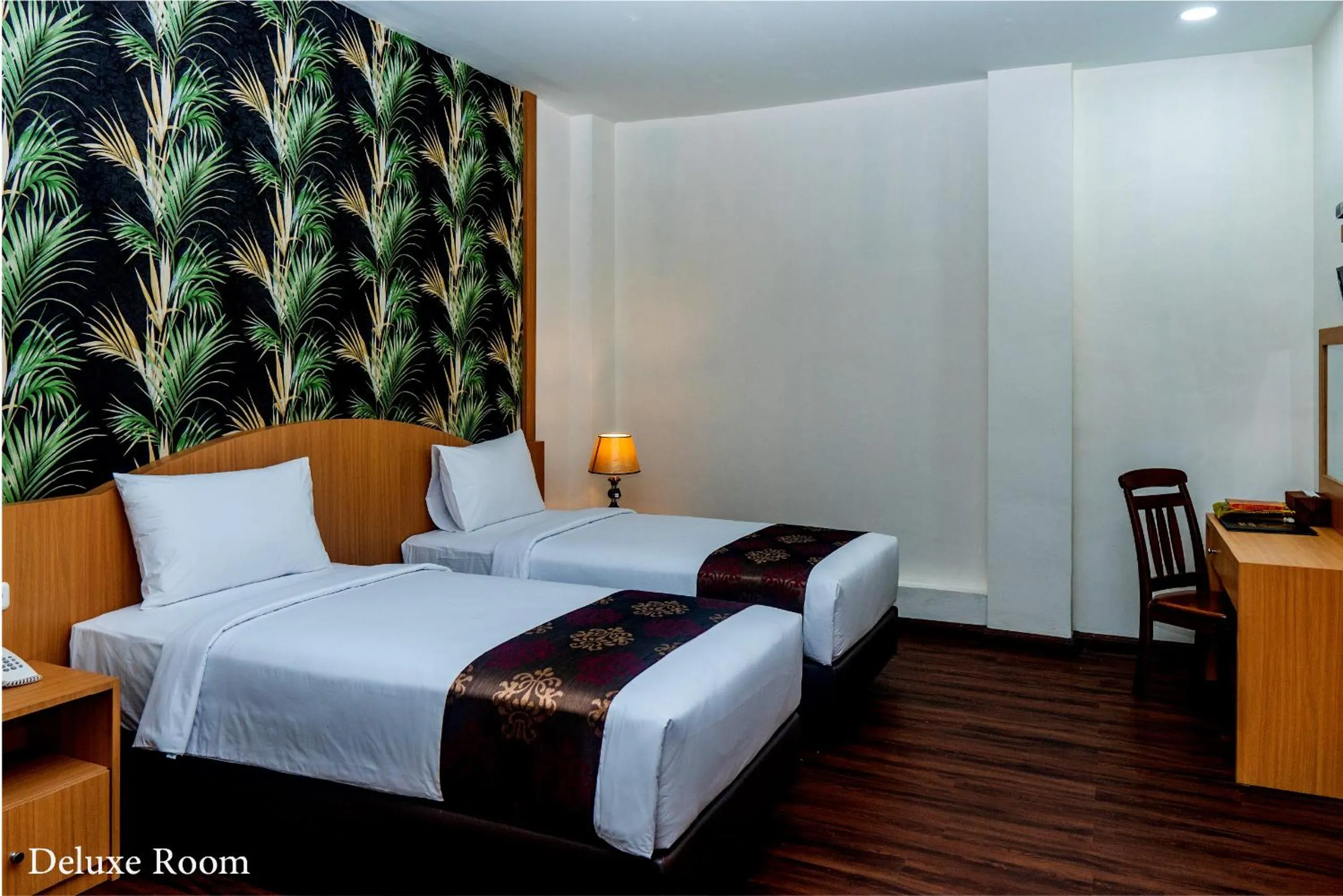 Bed in Grand Bayu Hill Hotel