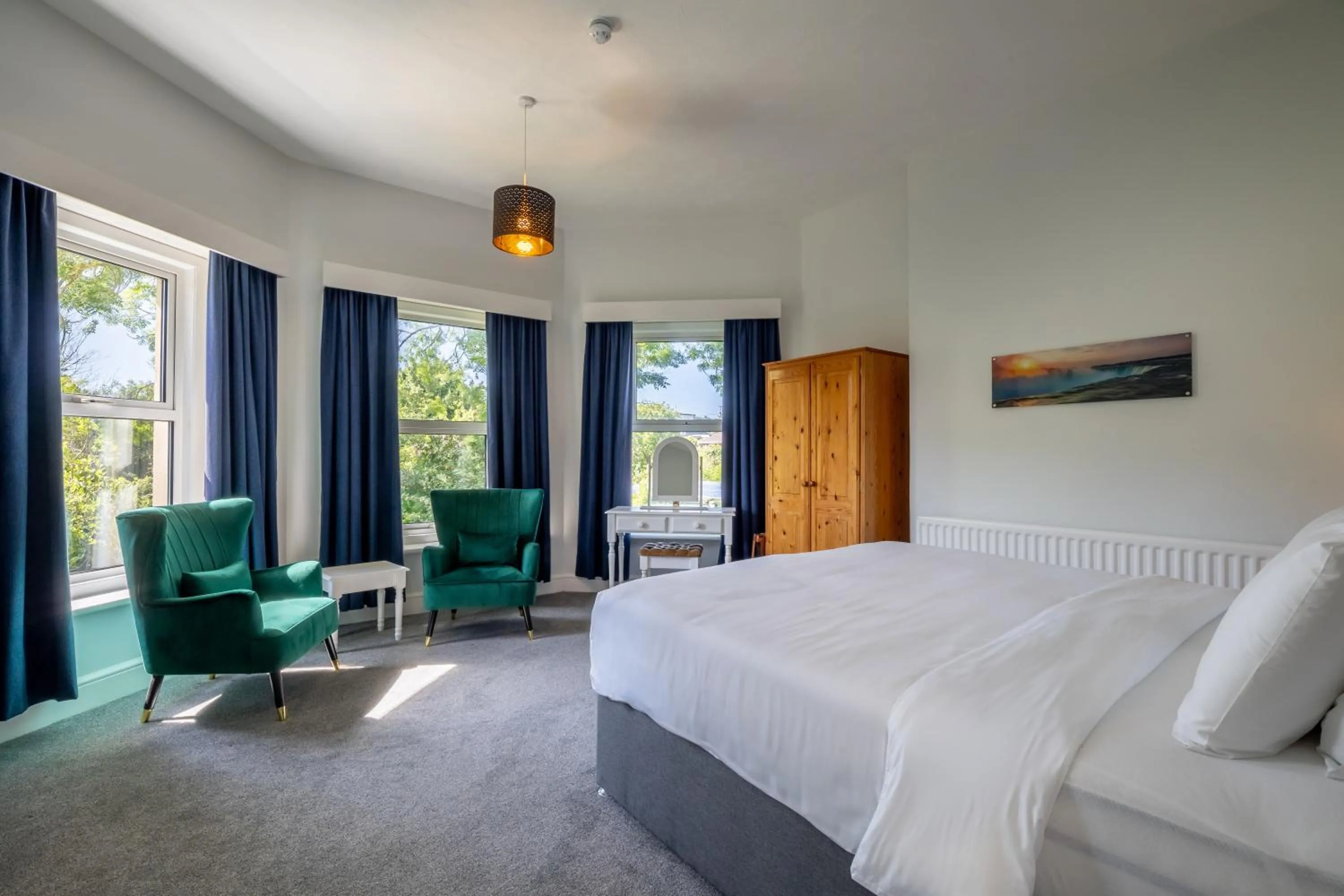 Bed in Cosy Wolf Bed & Breakfast