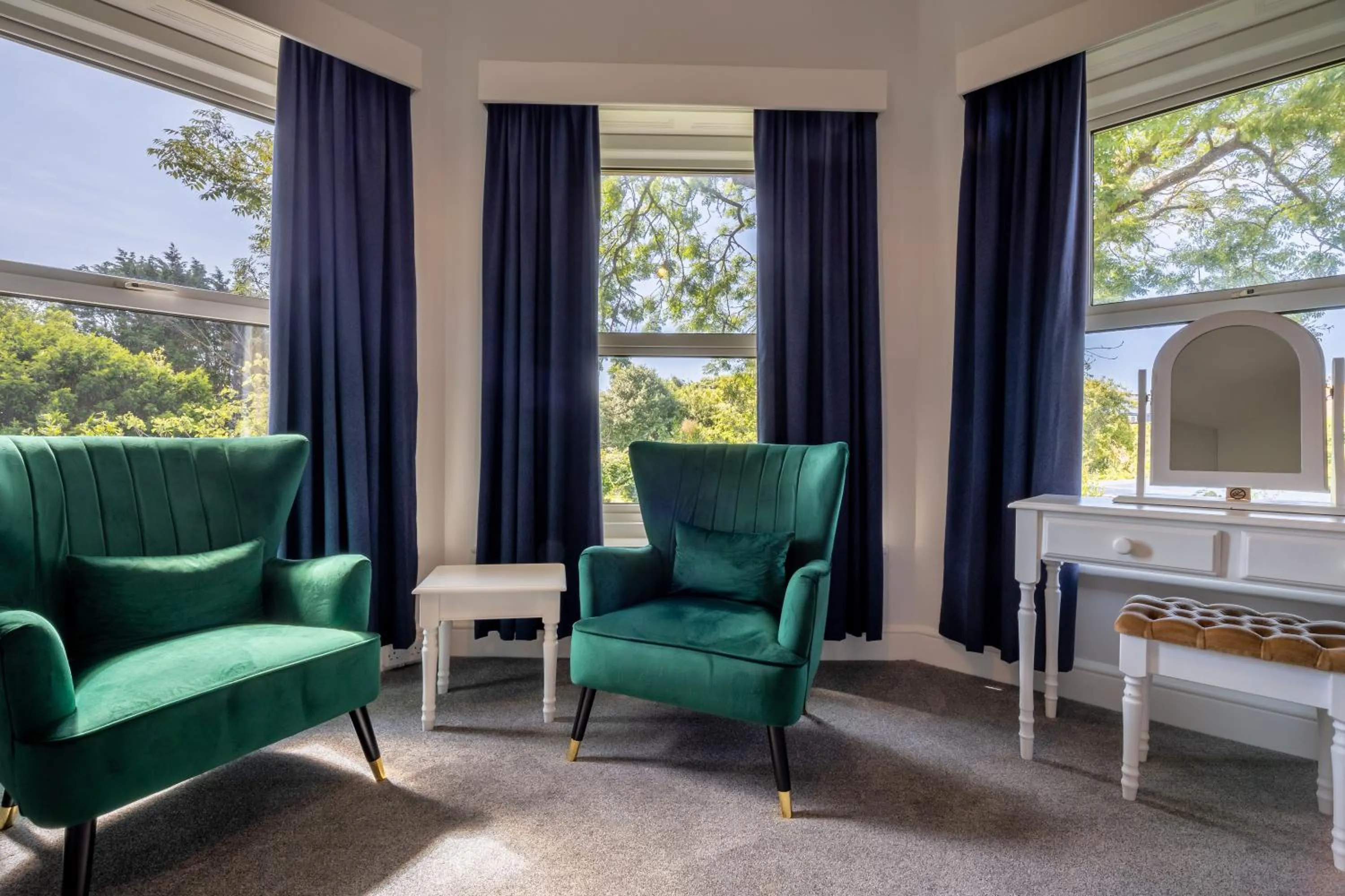 Cosy Wolf Bed & Breakfast