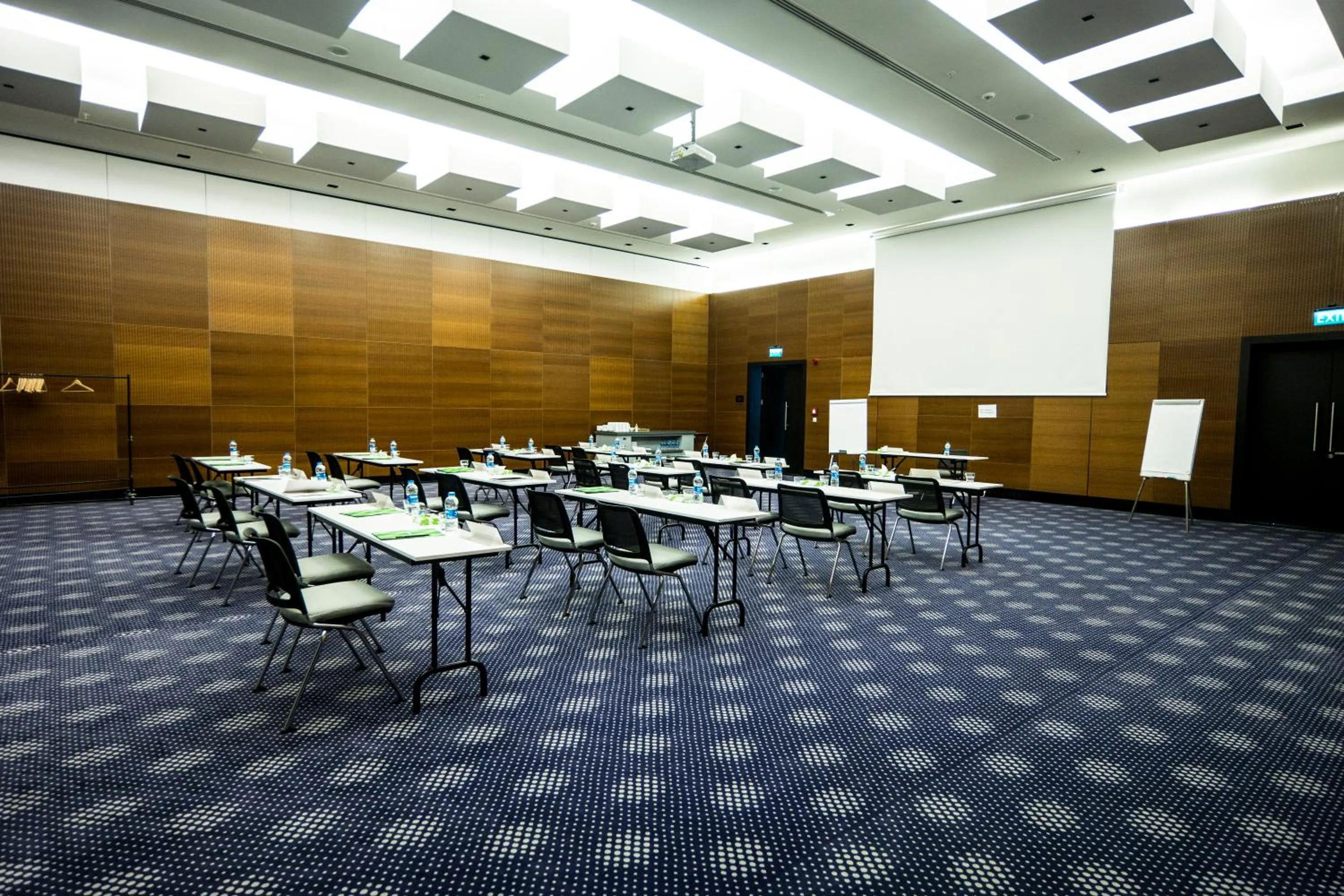 Business facilities in Workinn Hotel