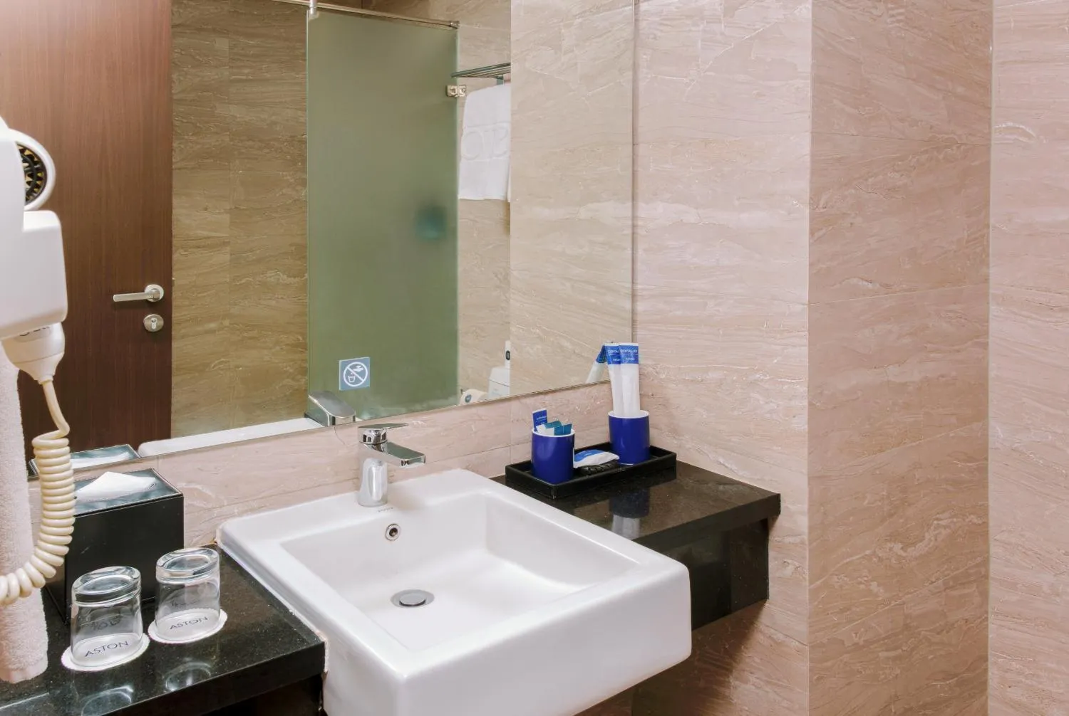 Shower in Aston Gorontalo Hotel & Convention Center