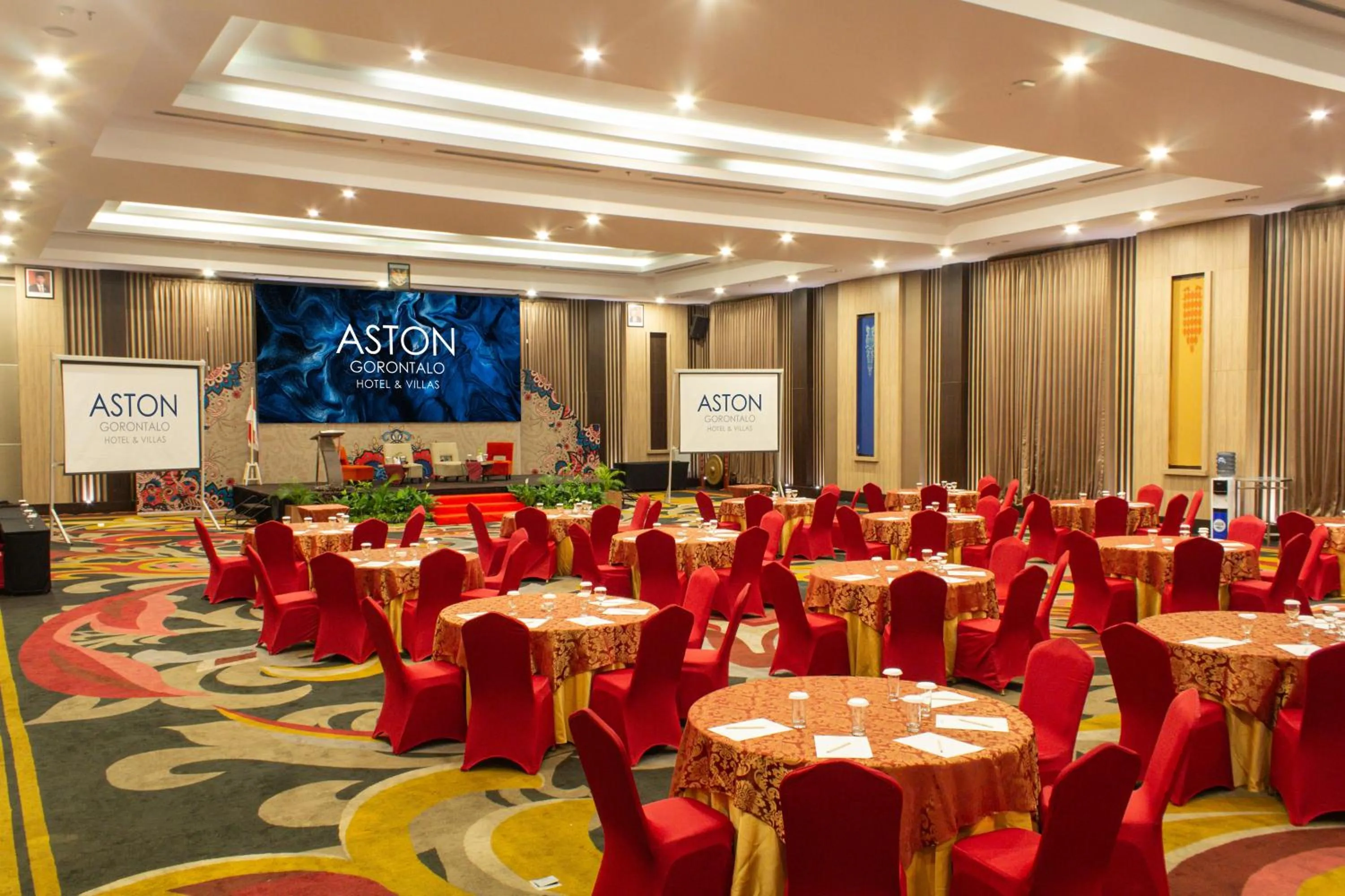 Meeting/conference room in Aston Gorontalo Hotel & Convention Center