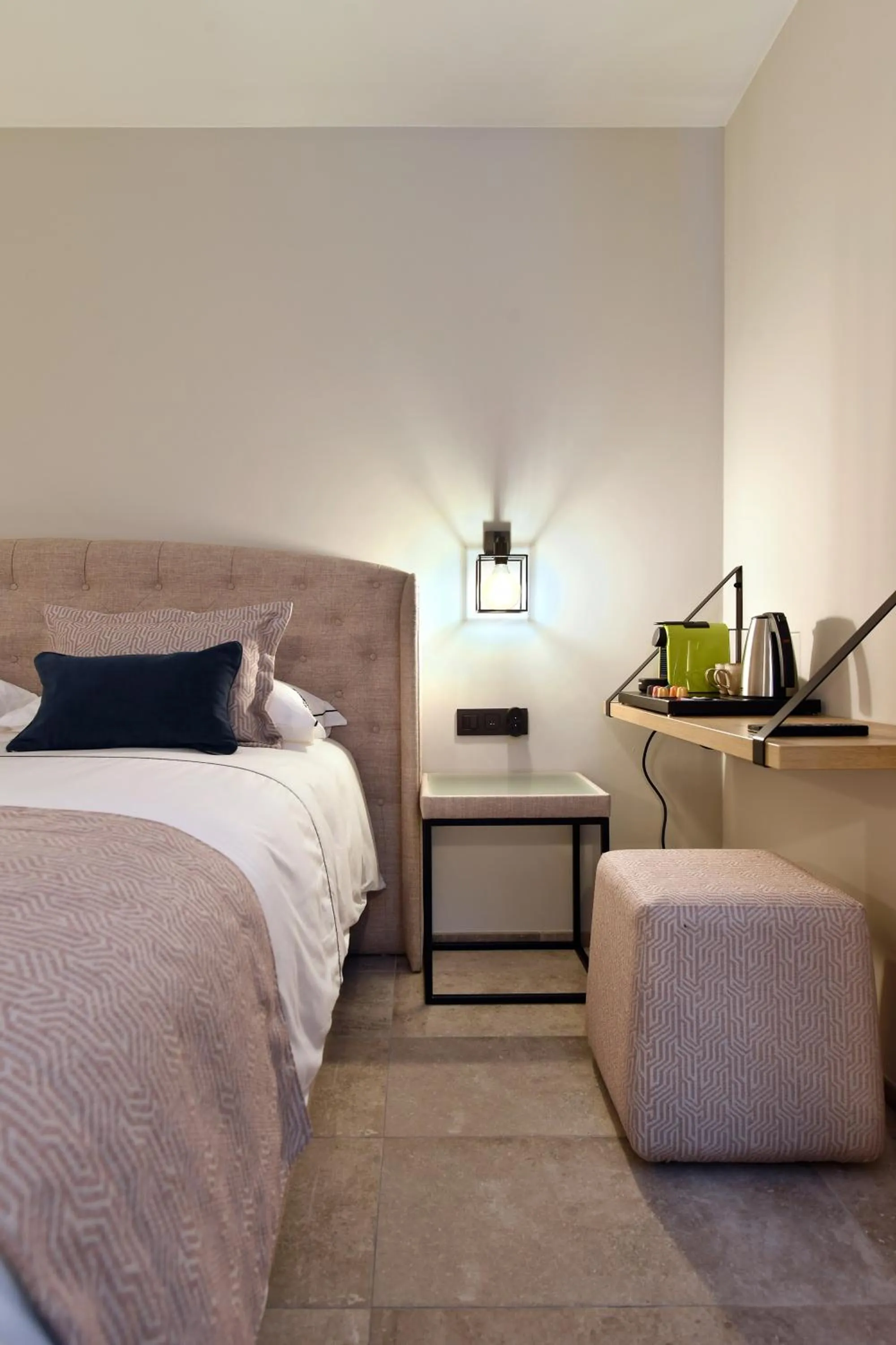 Coffee/tea facilities, Bed in DURBUY SUITES