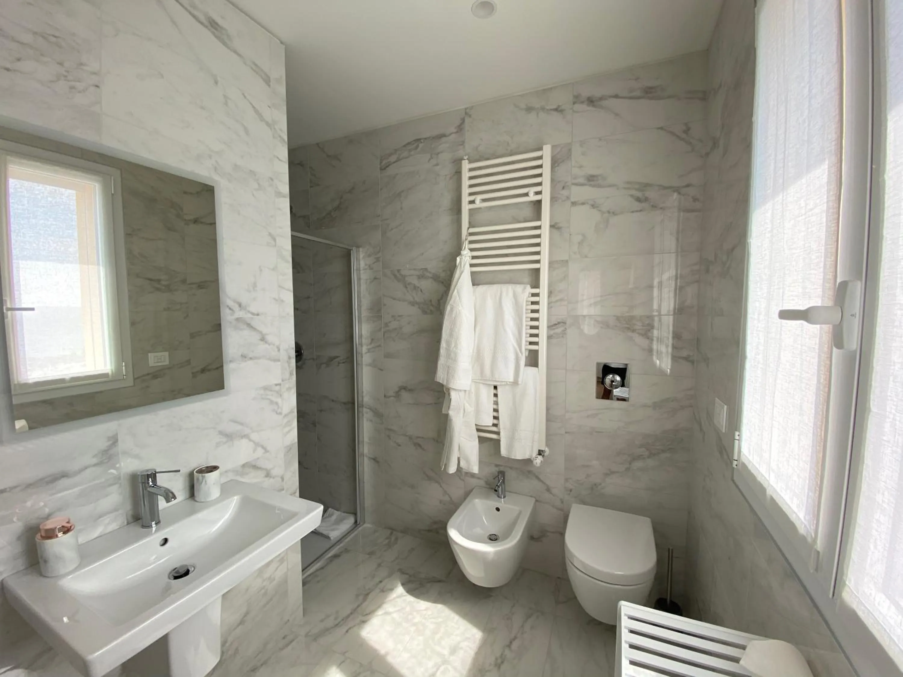 Bathroom in Gli Scogli Luxury Residence Hotel
