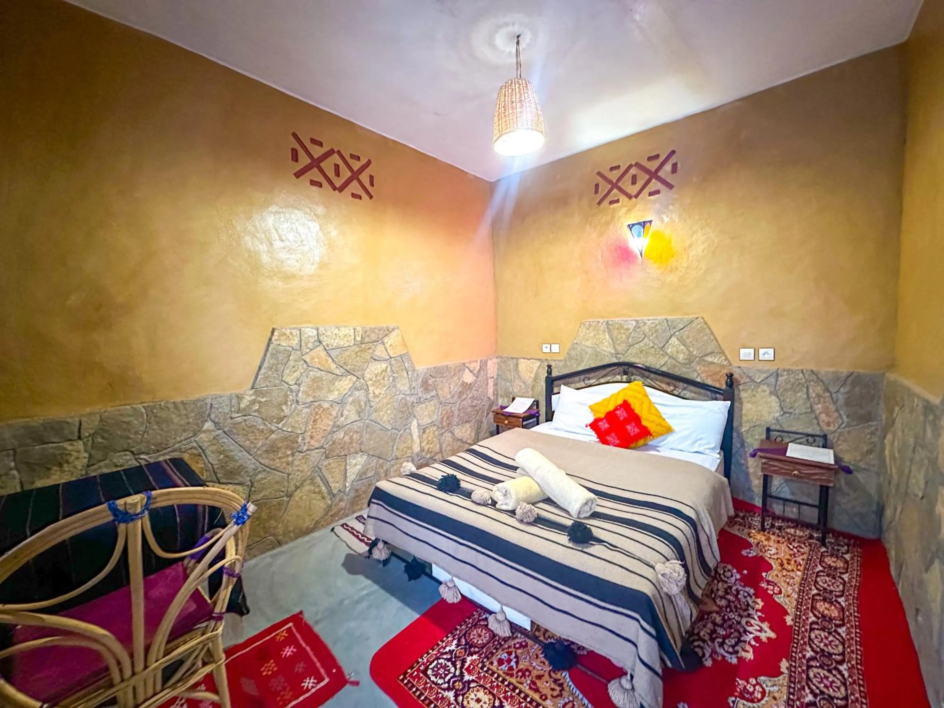 Bed in Auberge & Restaurant Agoudal