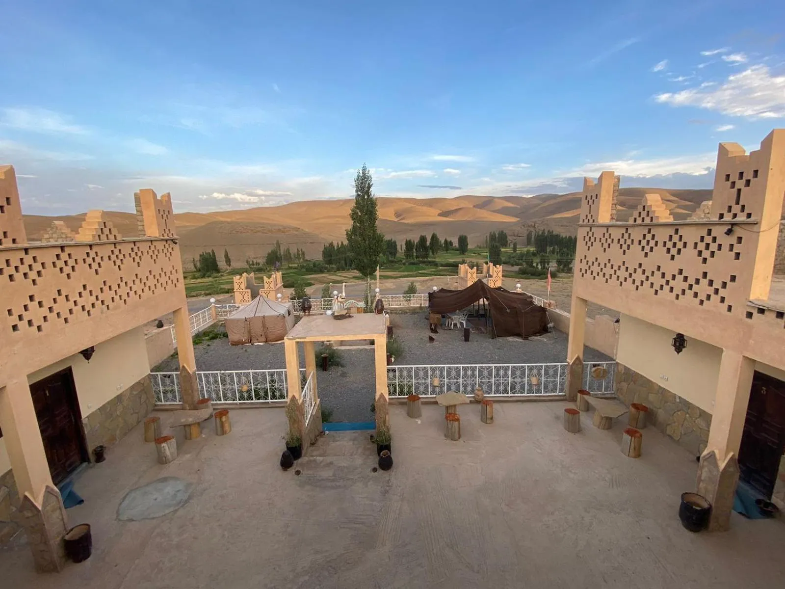 Balcony/Terrace in Auberge & Restaurant Agoudal