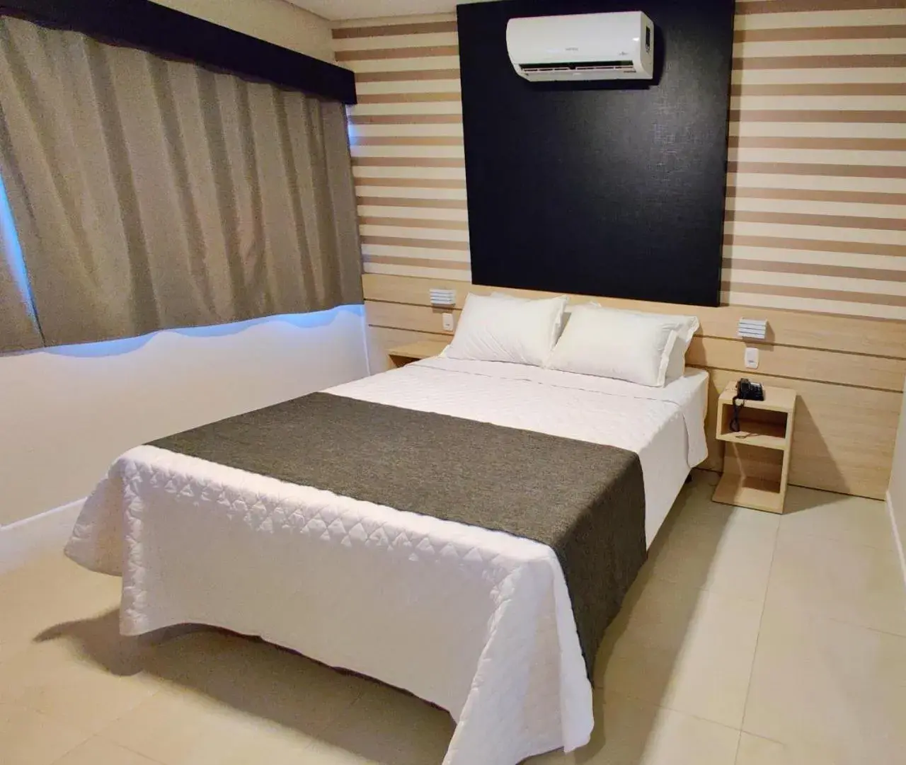 Deluxe Double or Twin Room - single occupancy in Mogano Express Hotel - PET FRIENDLY e ELETROPOSTO Deluxe Double or Twin Room - single occupancy in Mogano Express Hotel - PET FRIENDLY e ELETROPOSTO