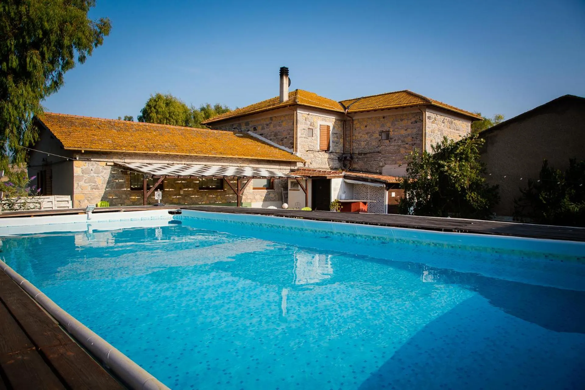 Swimming pool in Locanda Villa Naumanni