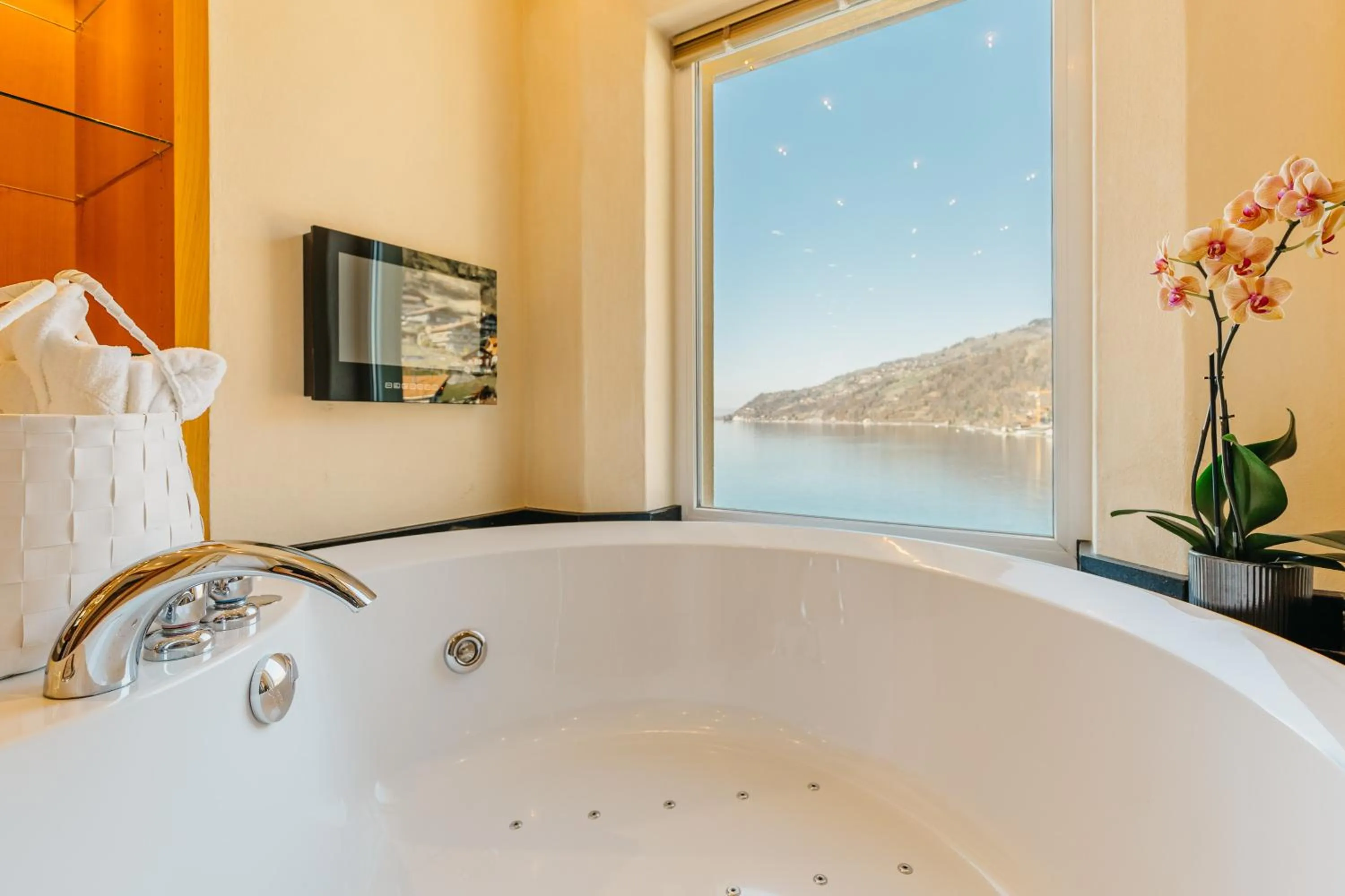 Lake view in BEATUS Wellness- & Spa-Hotel