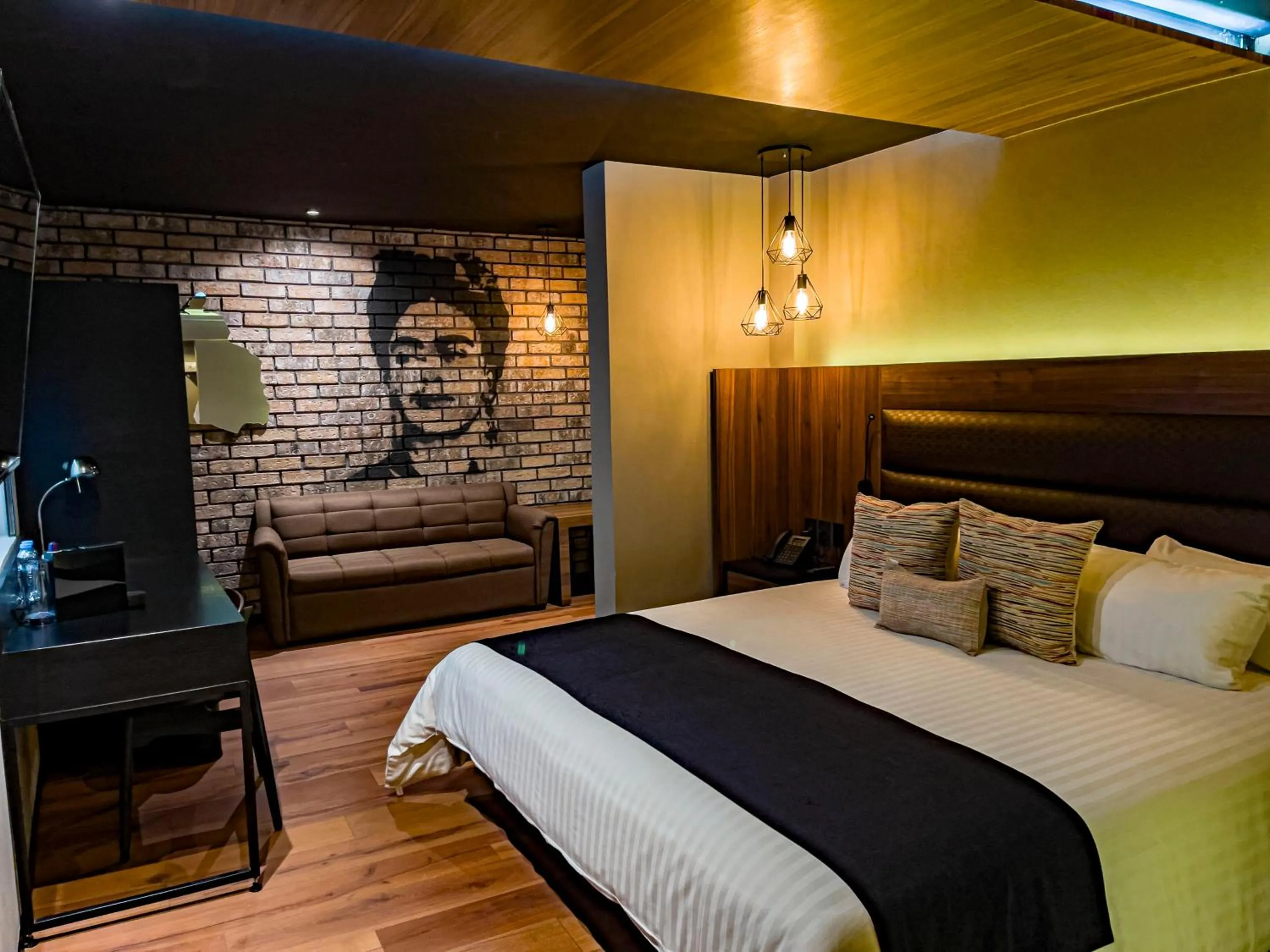 Bed in Cadillac Hotel Boutique