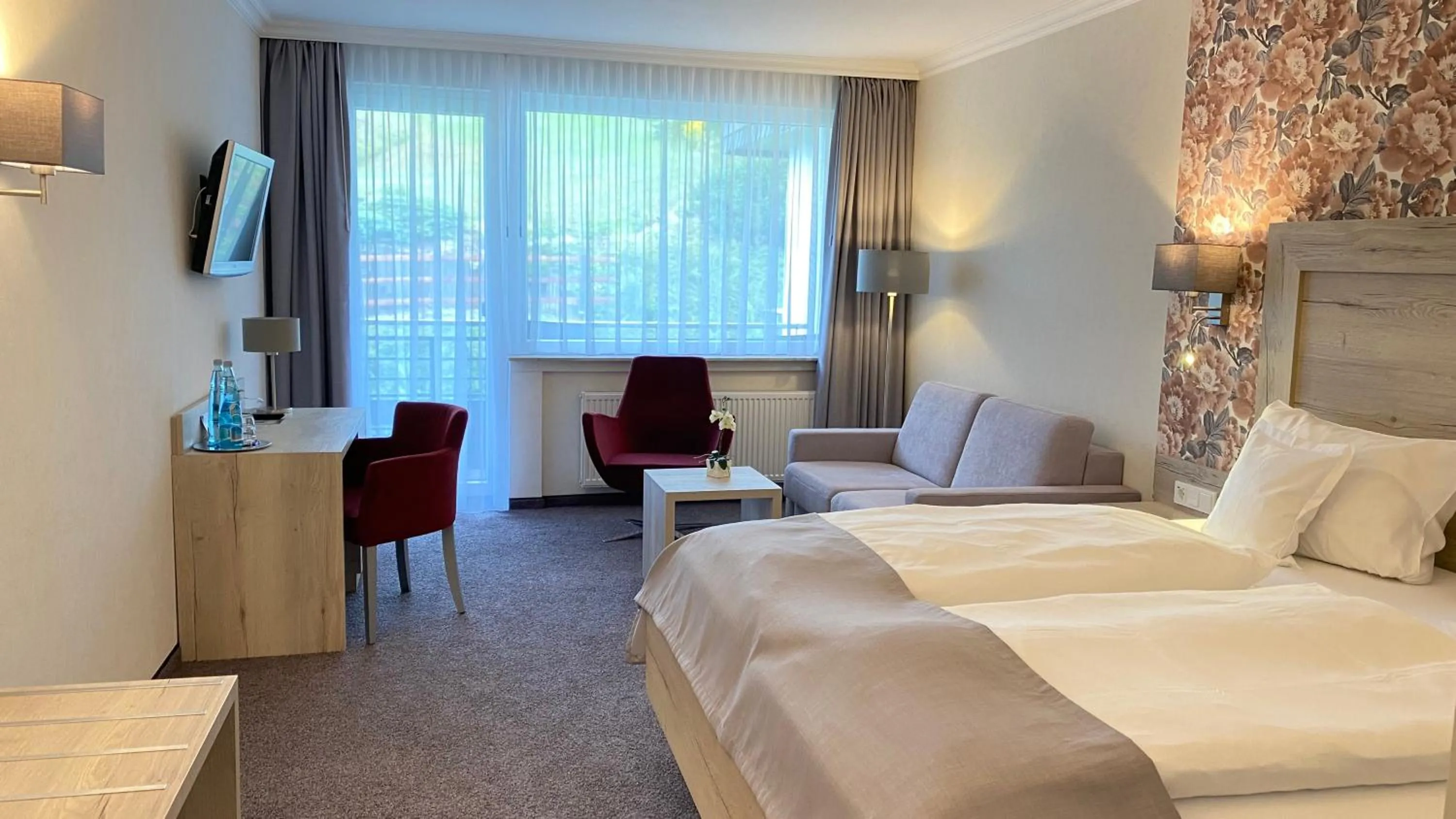 Photo of the whole room, Bed in Hotel Garni Fürst von Waldeck