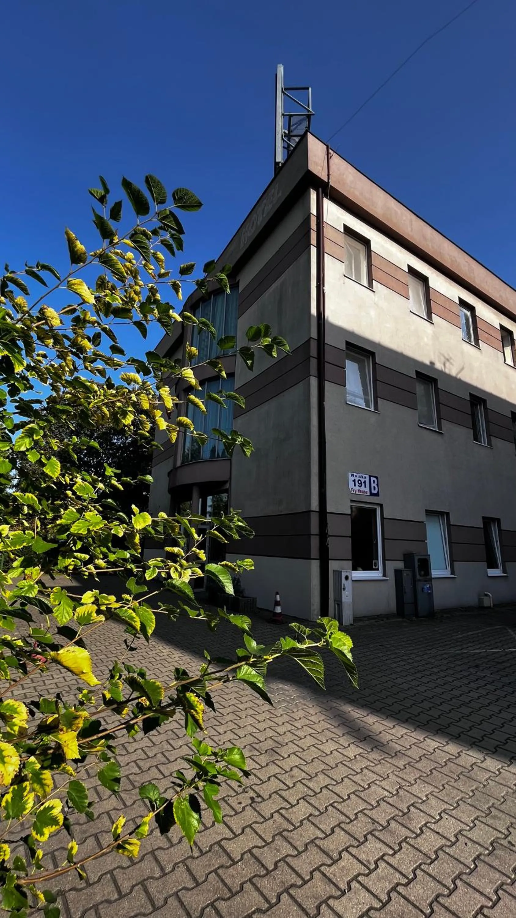 Property building in Fry House