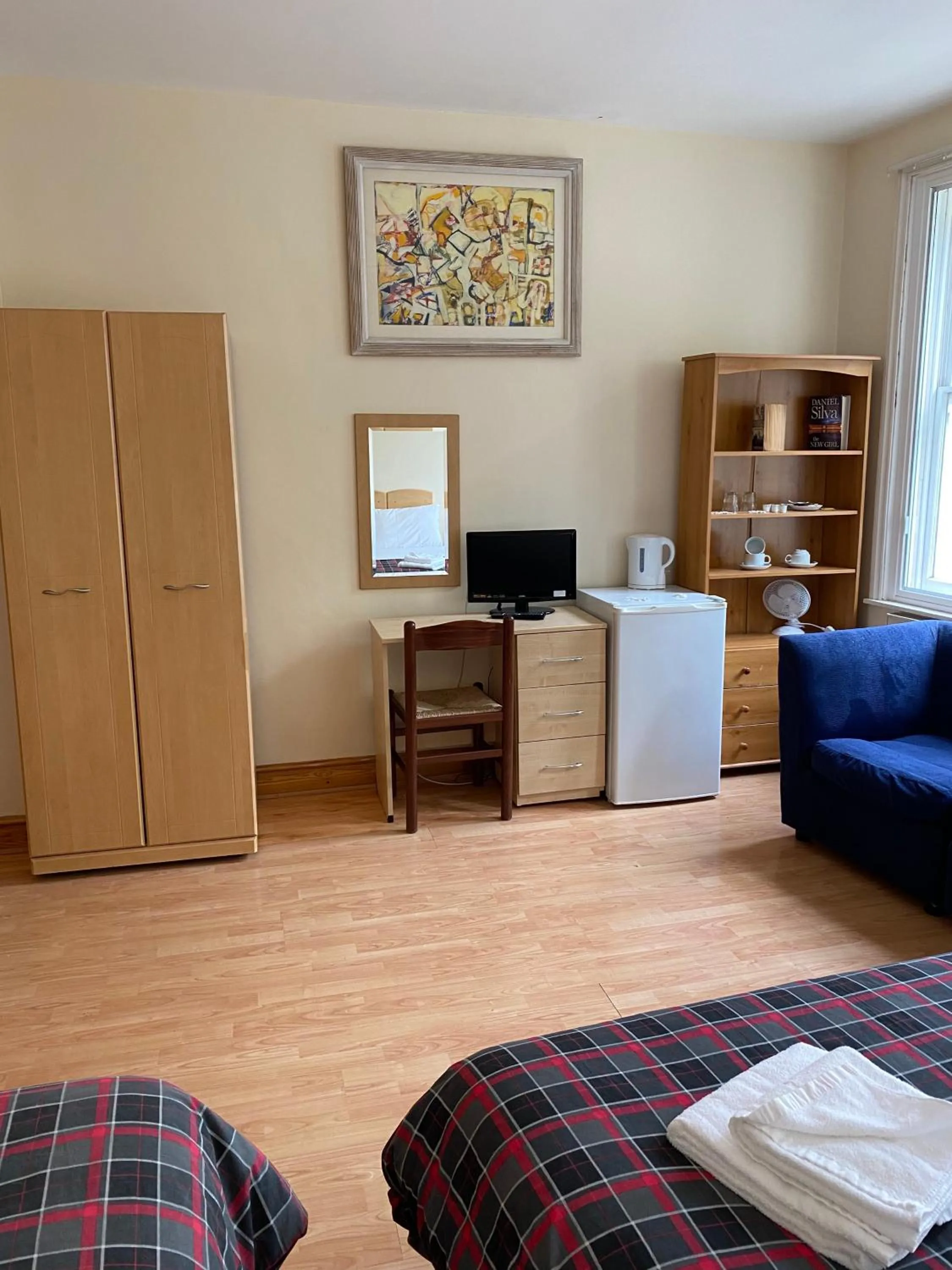 Bed in Seven Dials Hotel Annexe