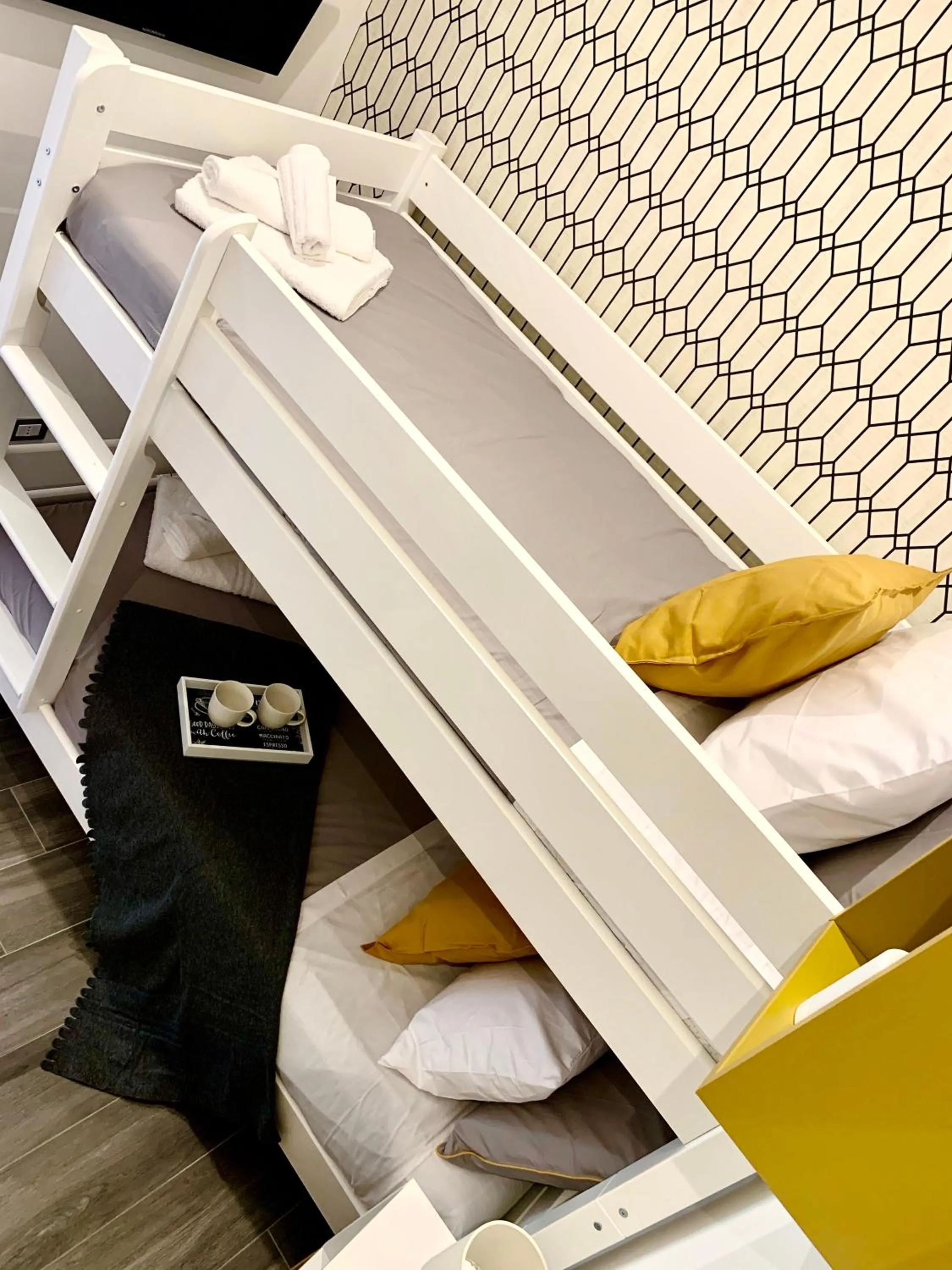 Bed in 4 Vatican Rooms