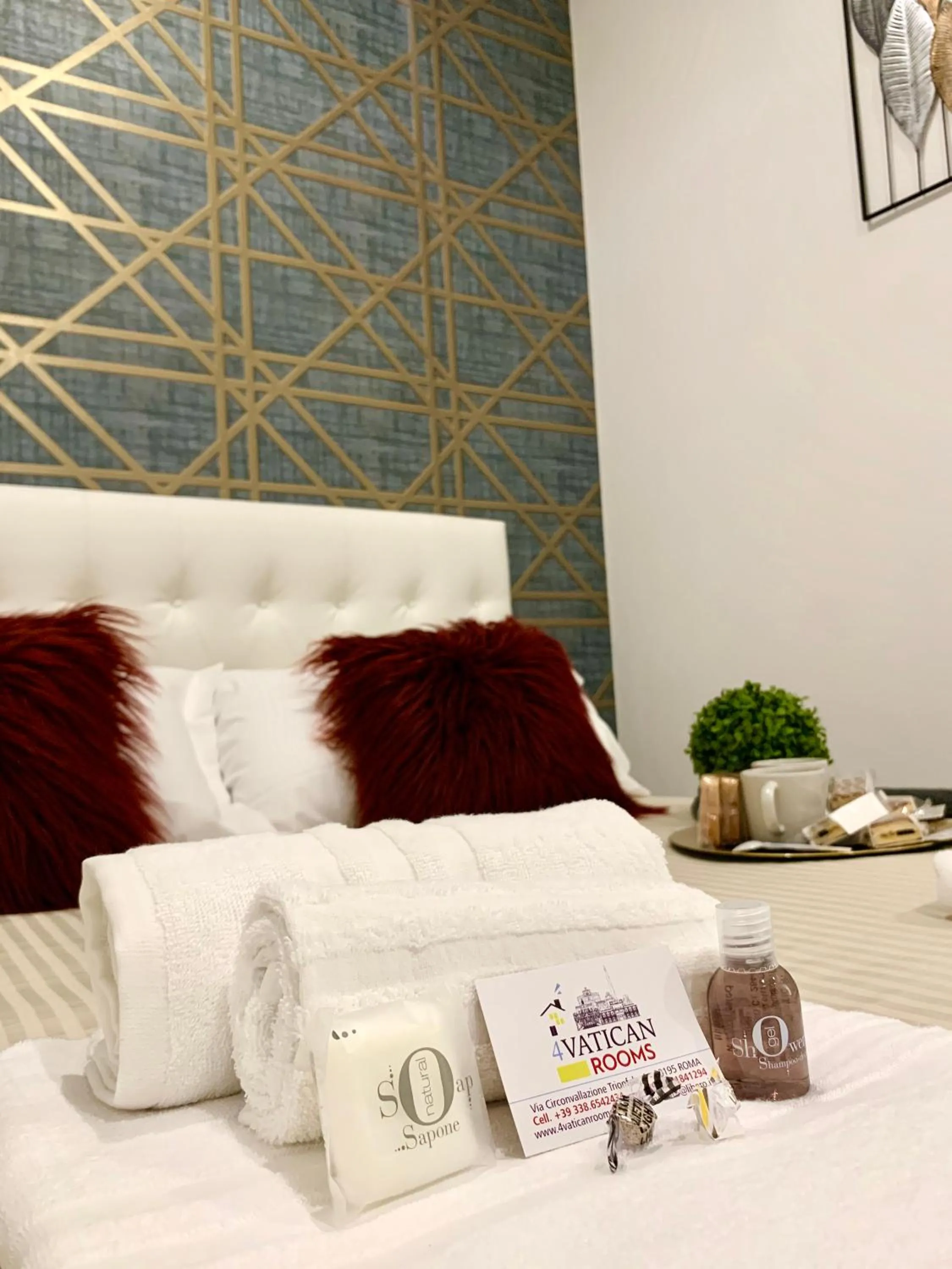 Bed in 4 Vatican Rooms