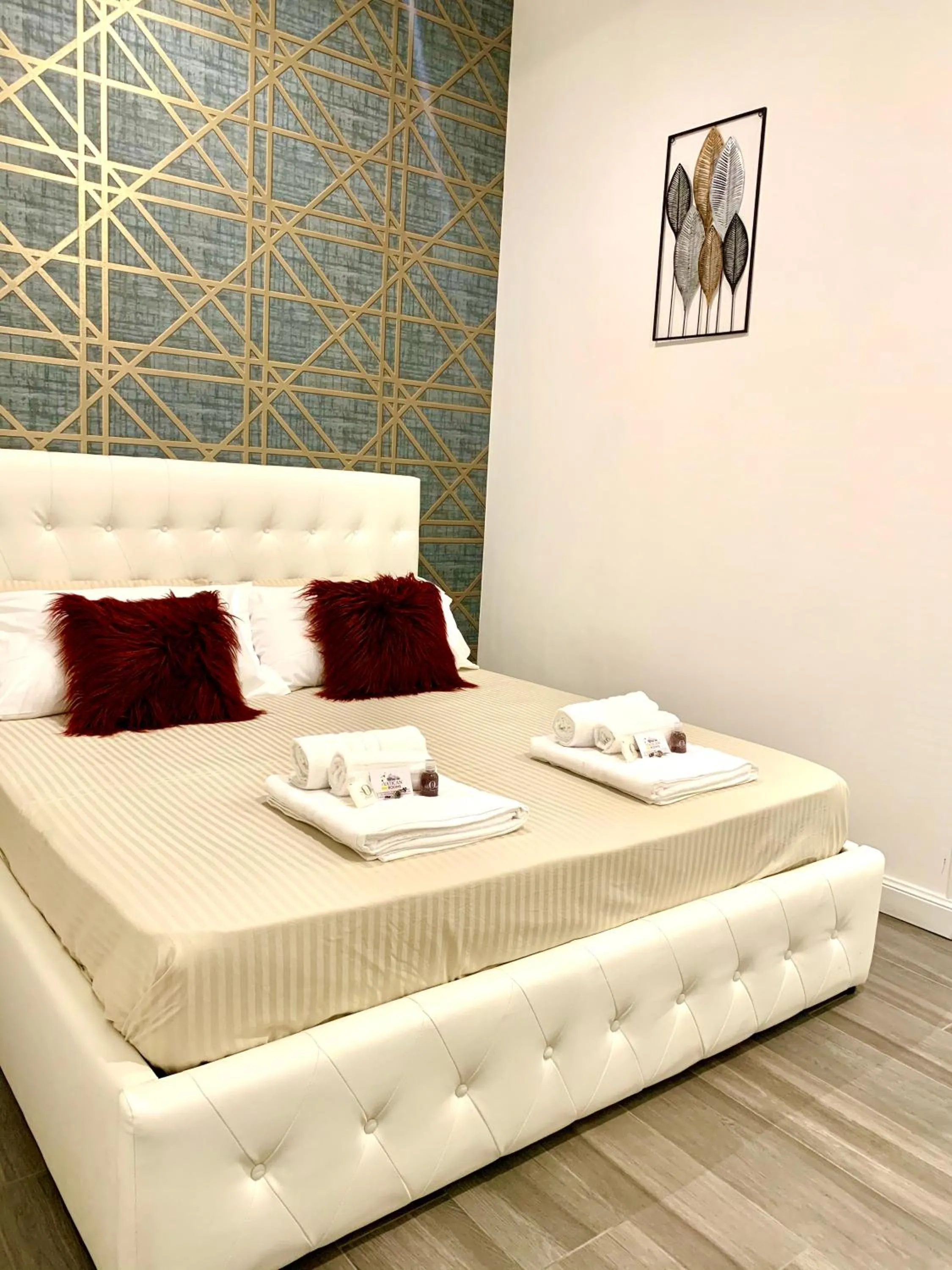 Bed in 4 Vatican Rooms