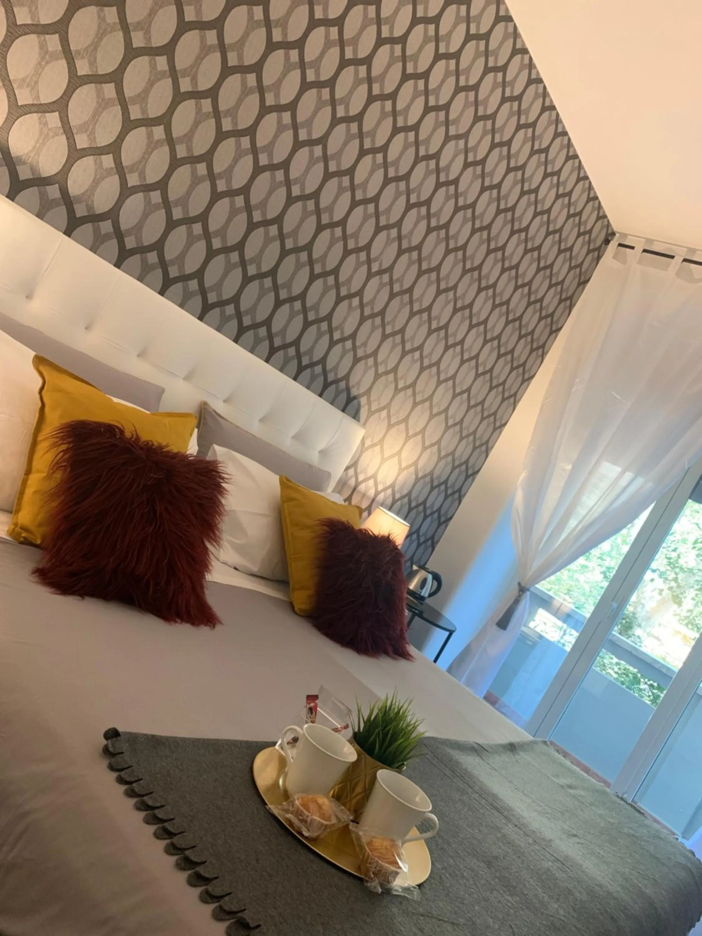 Bed in 4 Vatican Rooms