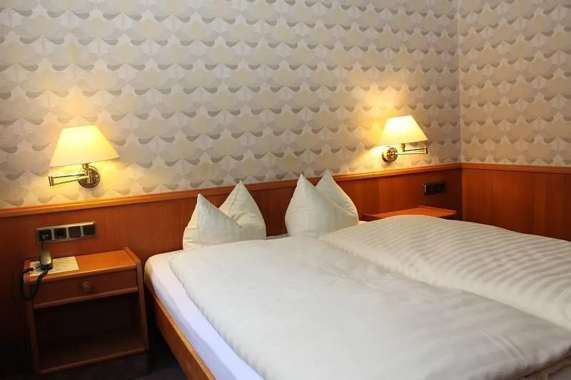 Bed in Siegerland-Hotel