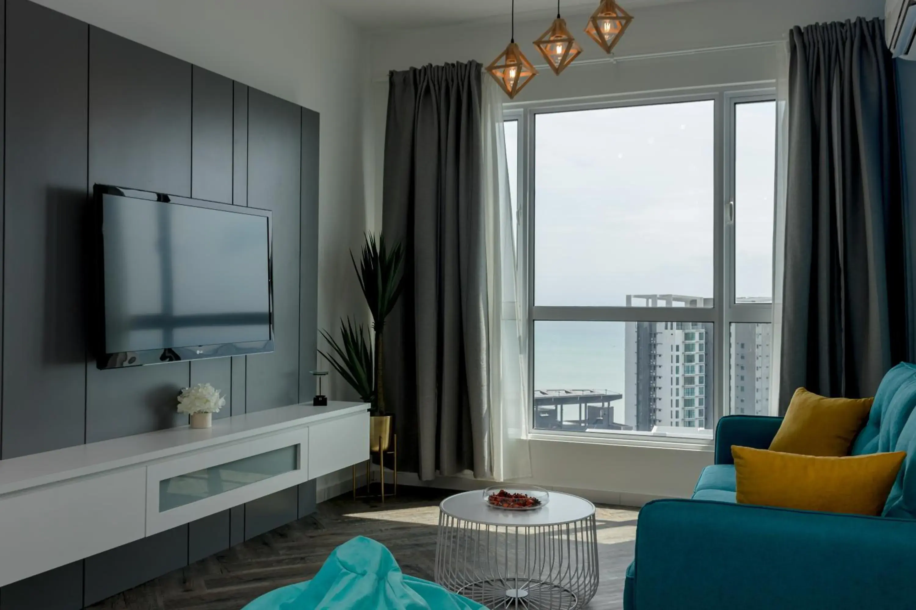 Two-Bedroom Apartment in Seaview Holiday Home, by Sanguine Two-Bedroom Apartment in Seaview Holiday Home, by Sanguine