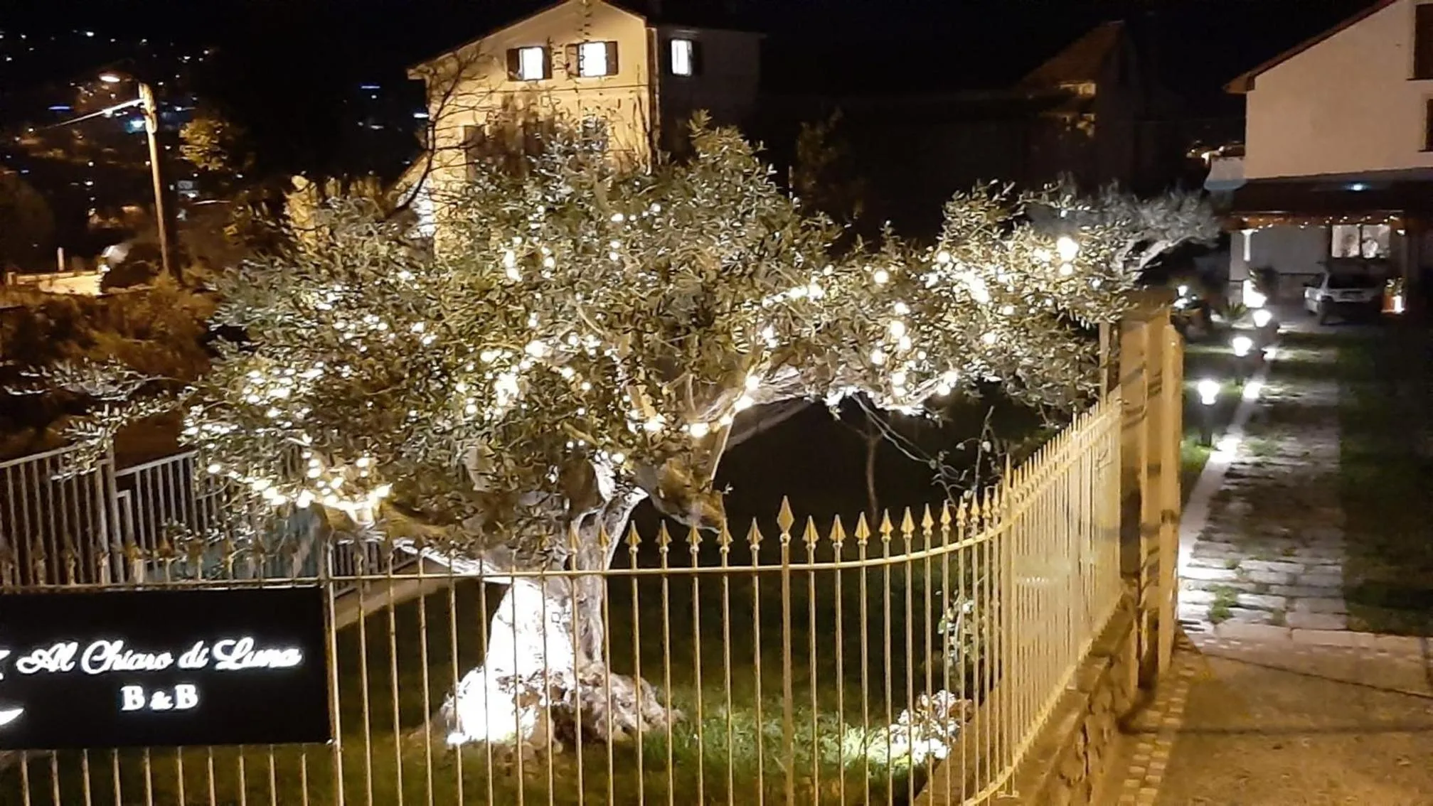 Garden view in Al Chiaro di Luna