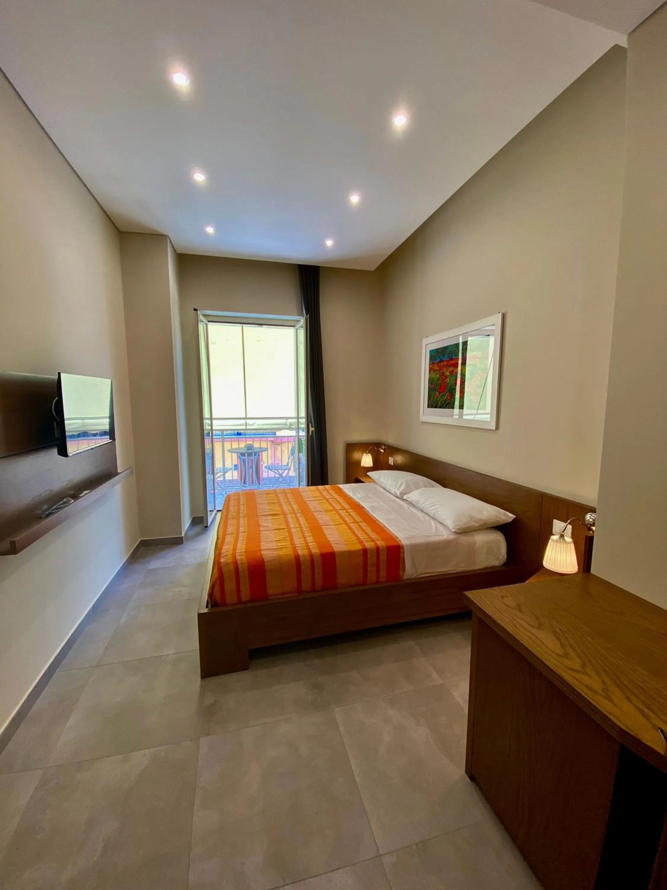 Photo of the whole room, Bed in B&B Don Savè