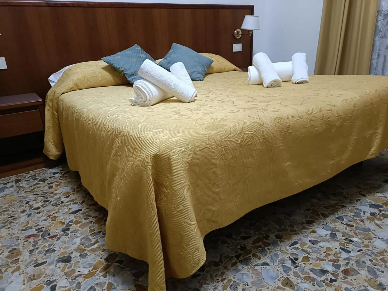 Bedroom, Bed in Domus Cesena