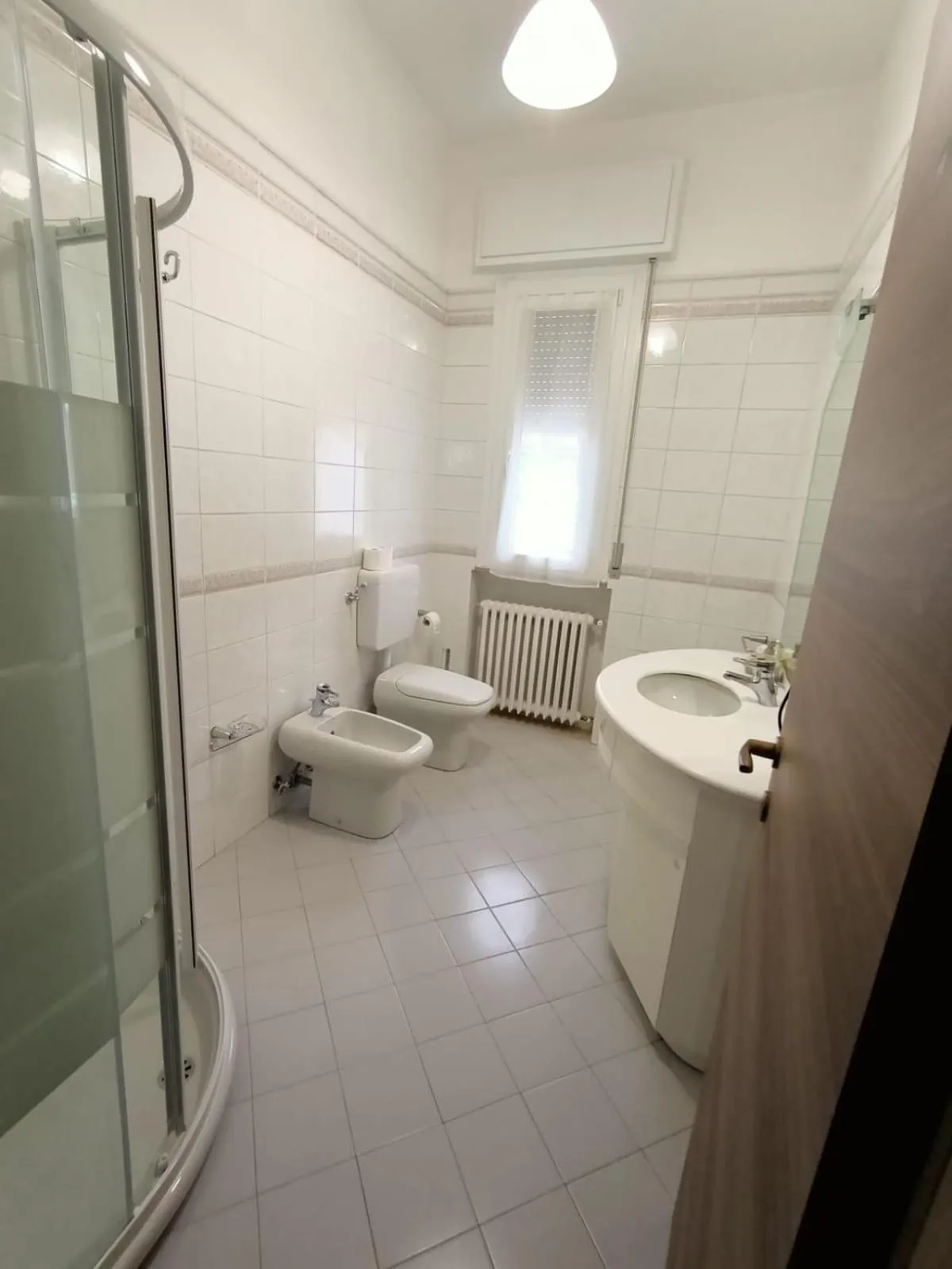 Shower in Domus Cesena