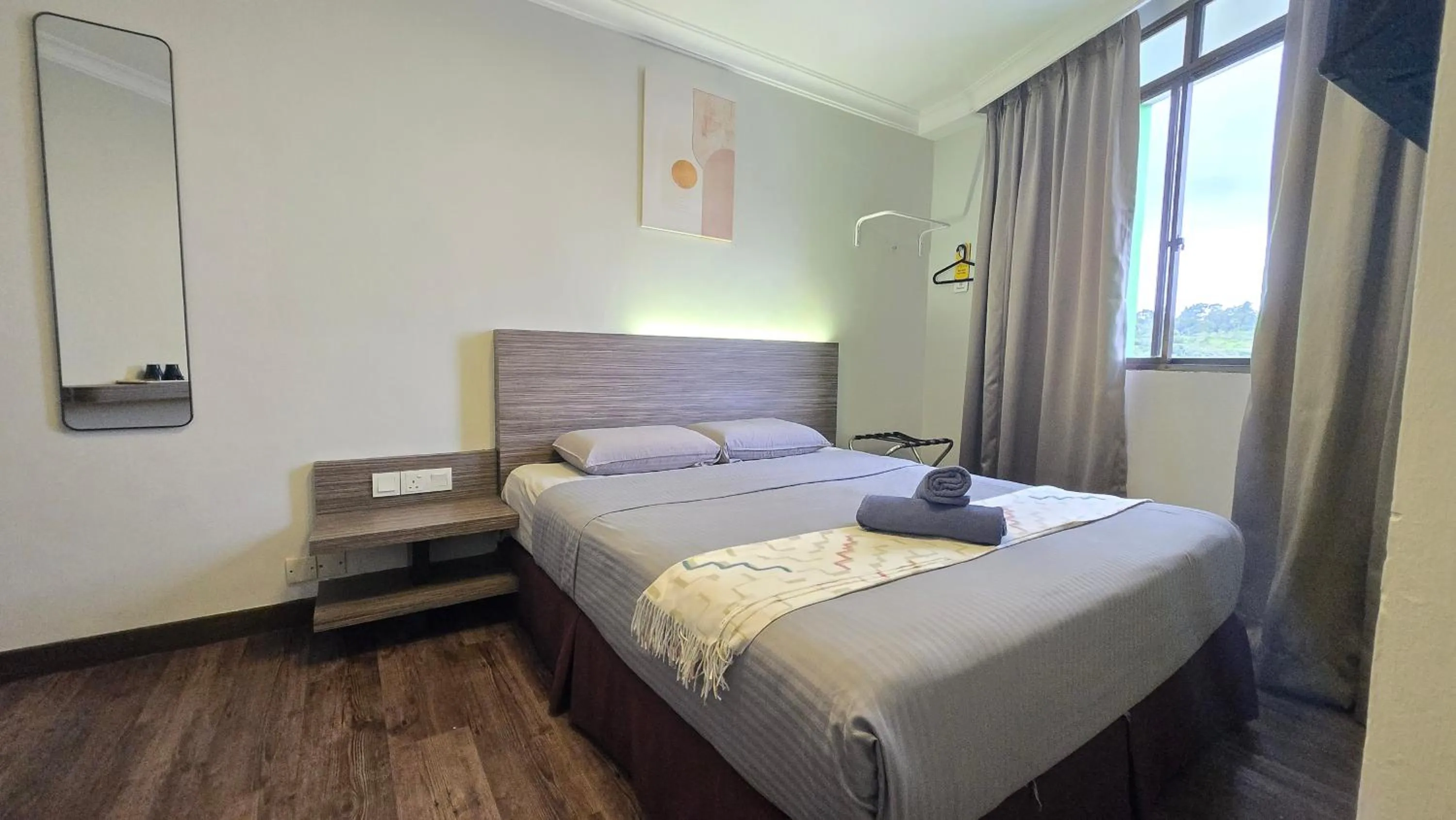 Standard Double Room in Parkland Hotel