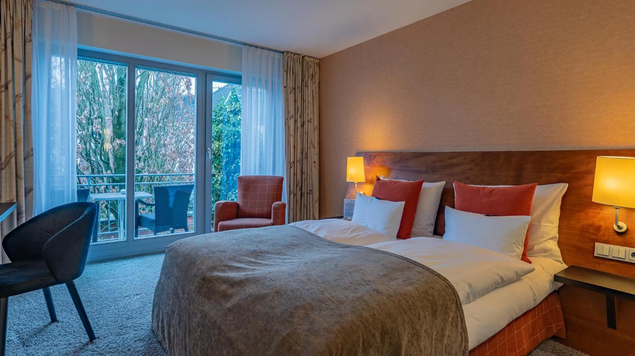 Photo of the whole room, Bed in Wellings Romantik Hotel zur Linde