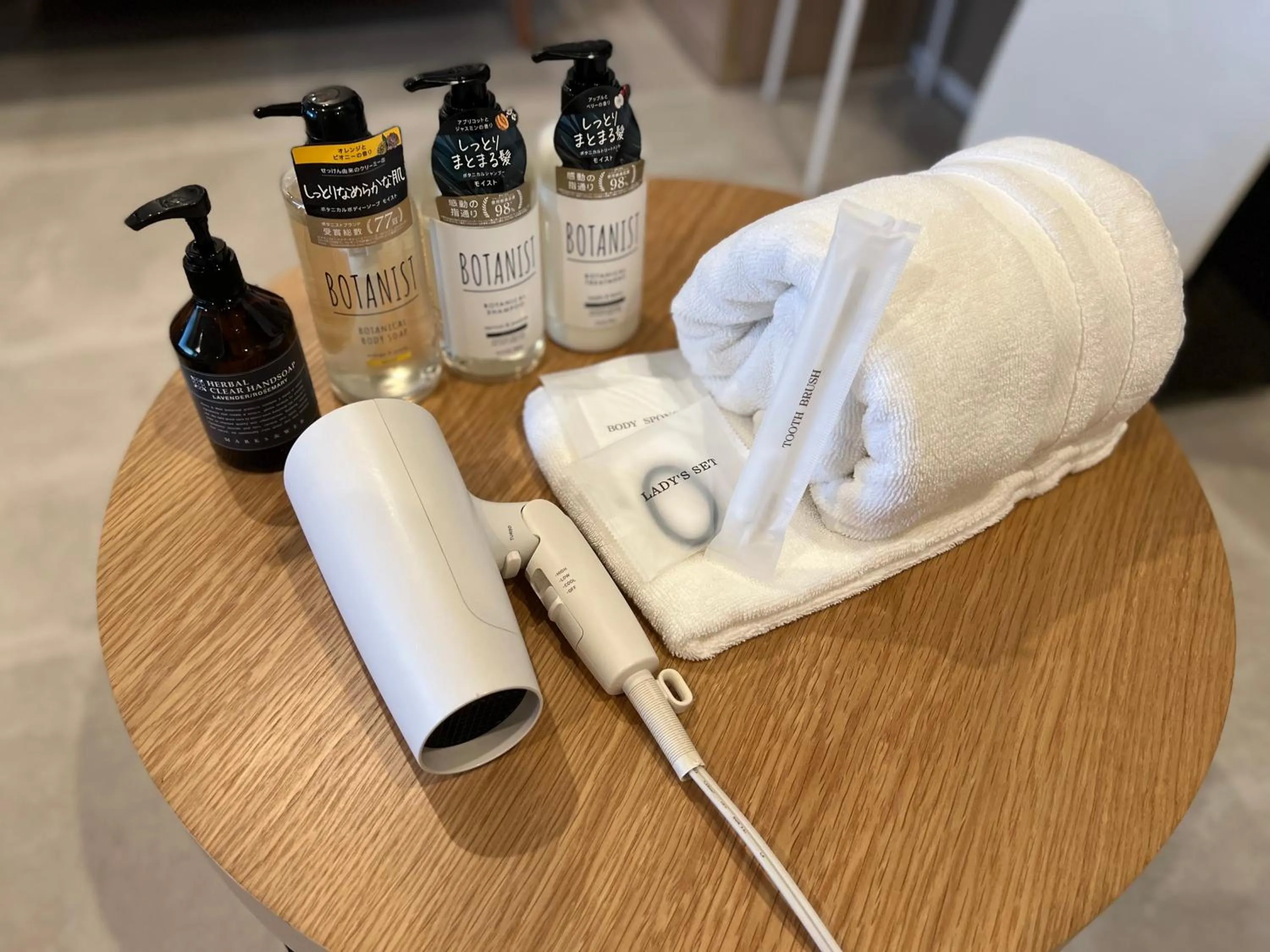 8b HOTEL -Osaka Nishikujo APARTMENT-