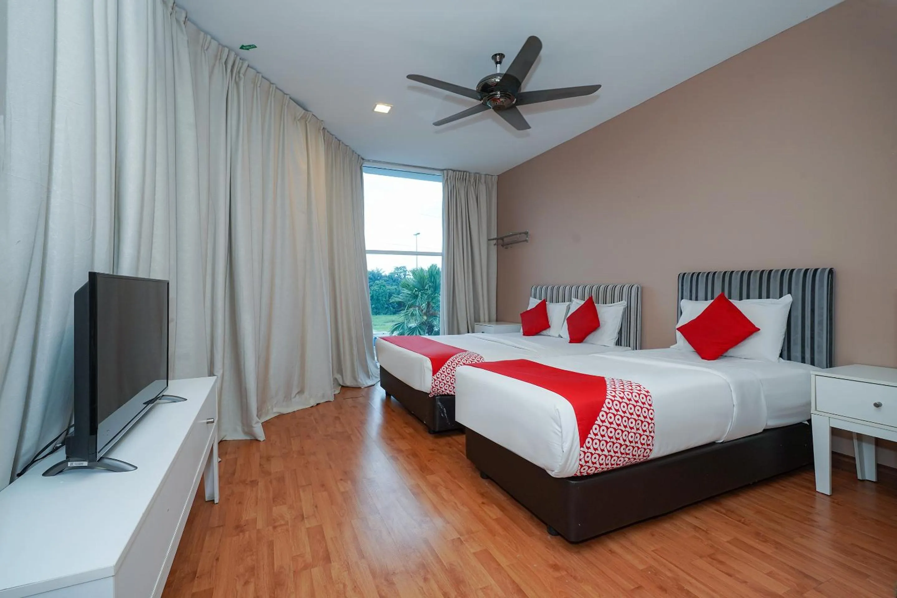 Bedroom, Bed in New Bangi Gateway Hotel