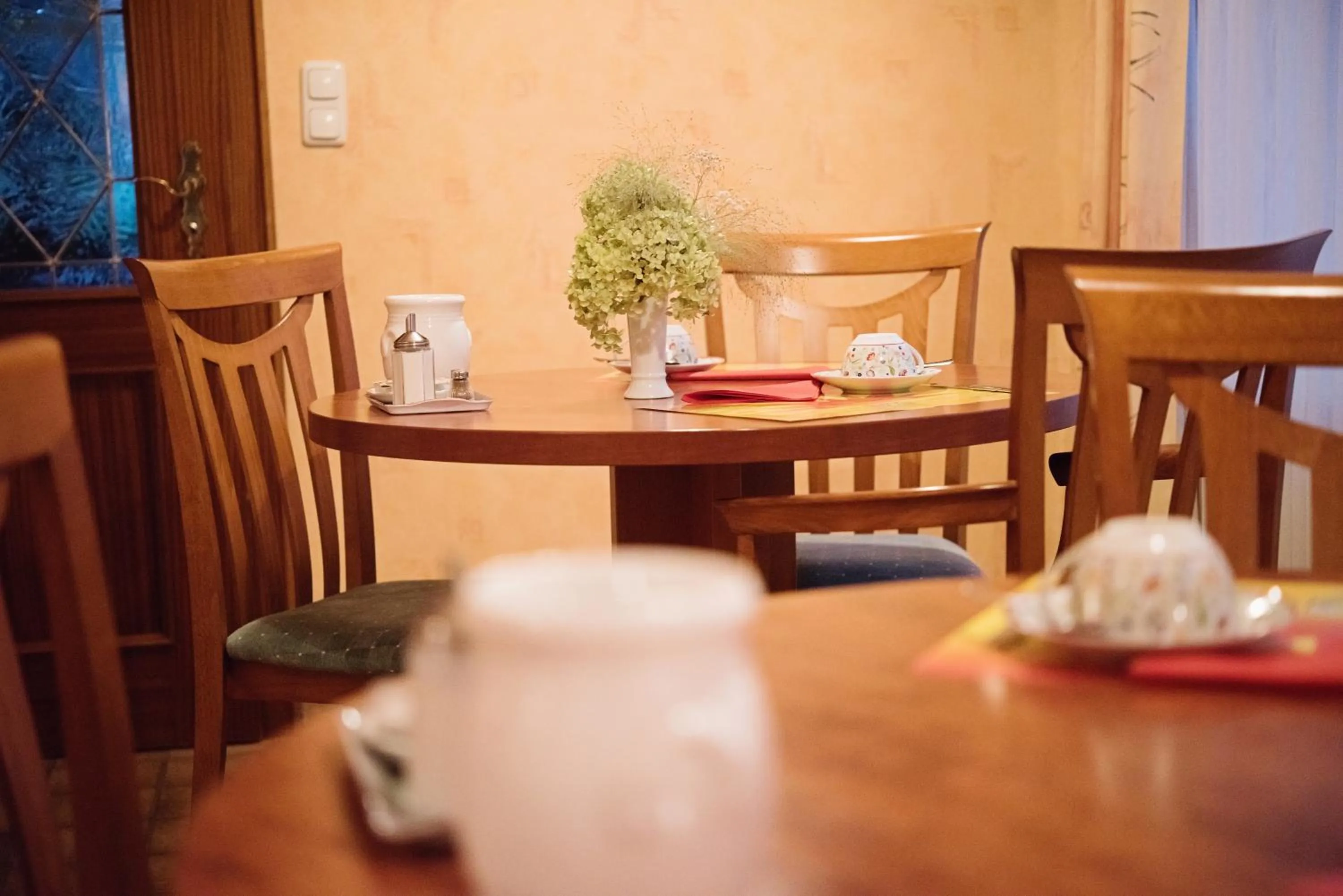 Dining area in Hotel-Pension Am Böhmepark