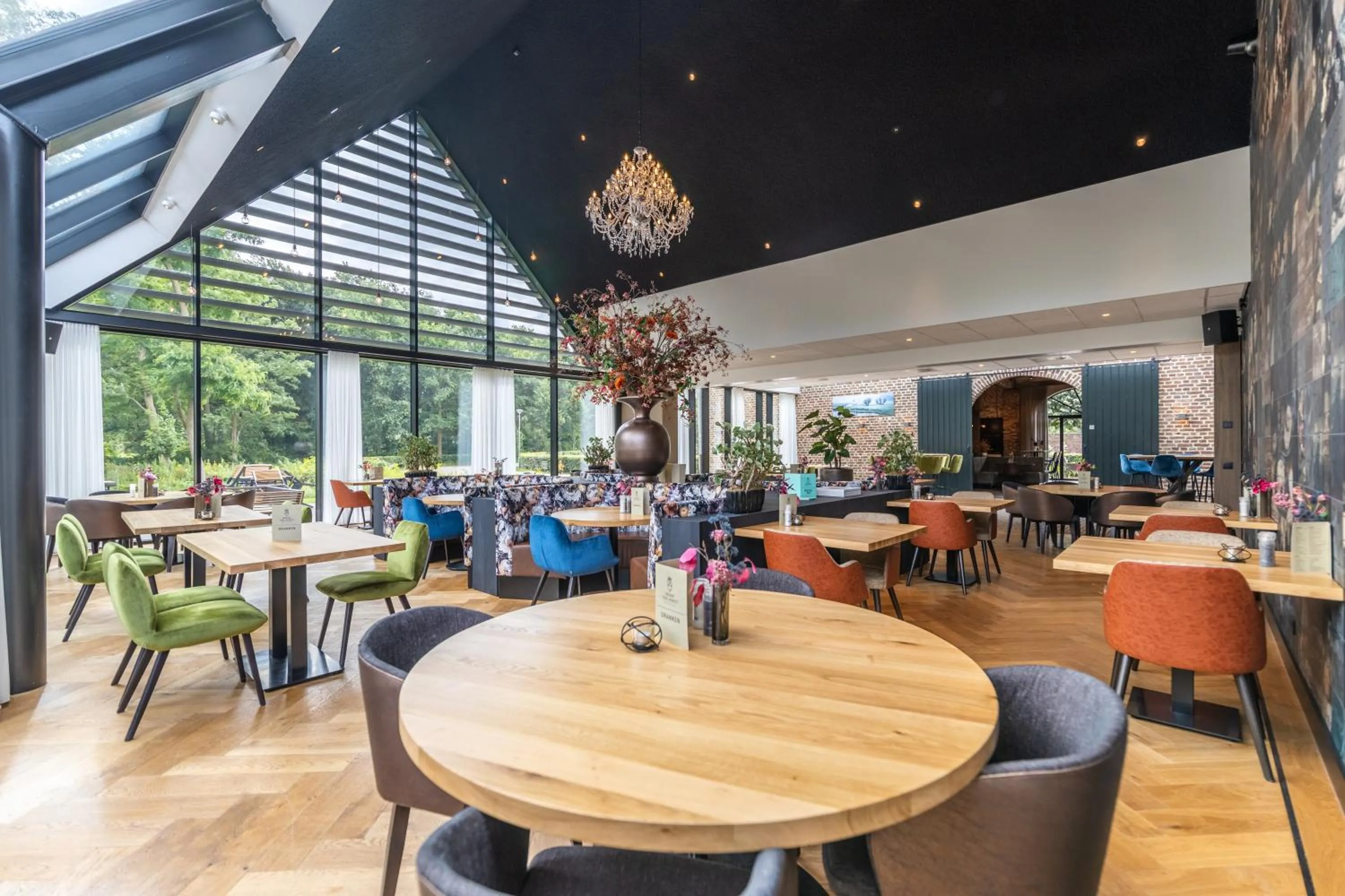 Restaurant/places to eat in Graaf ter Horst