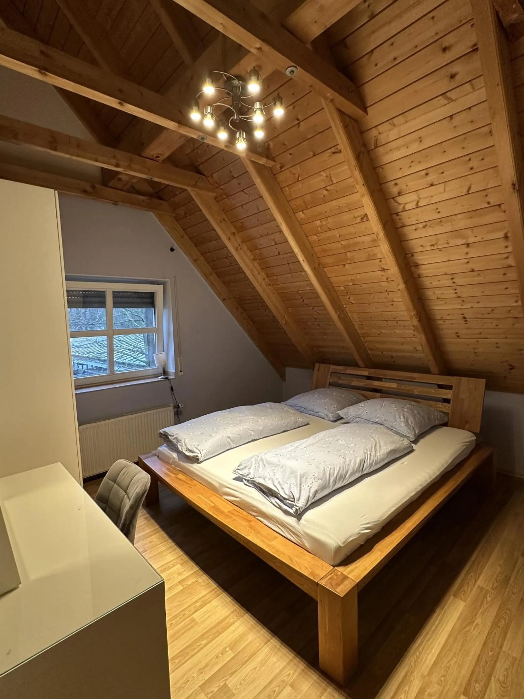 Bedroom, Bed in Das Landhotel zur Mühle