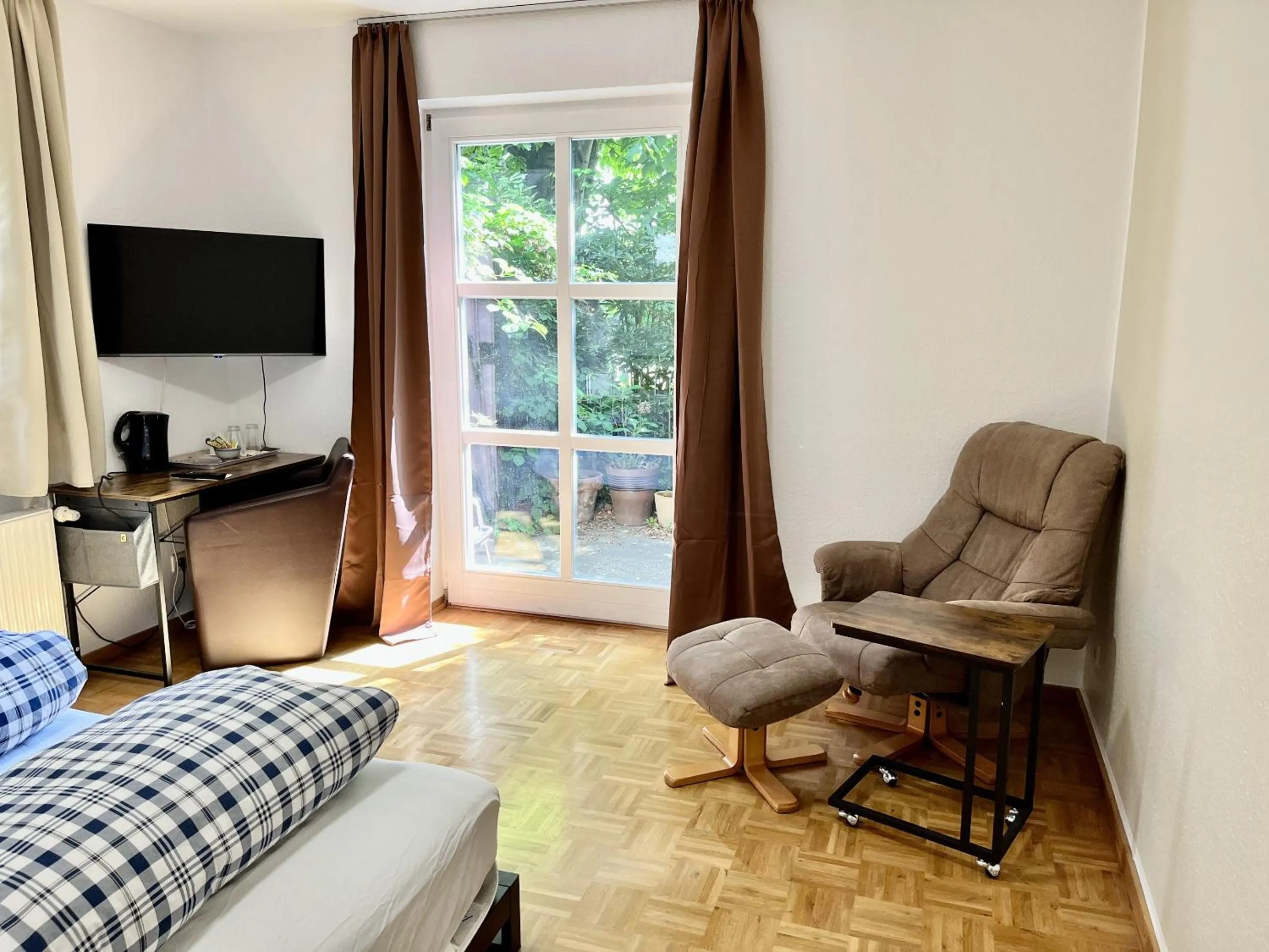 Bedroom, Bed in Das Landhotel zur Mühle