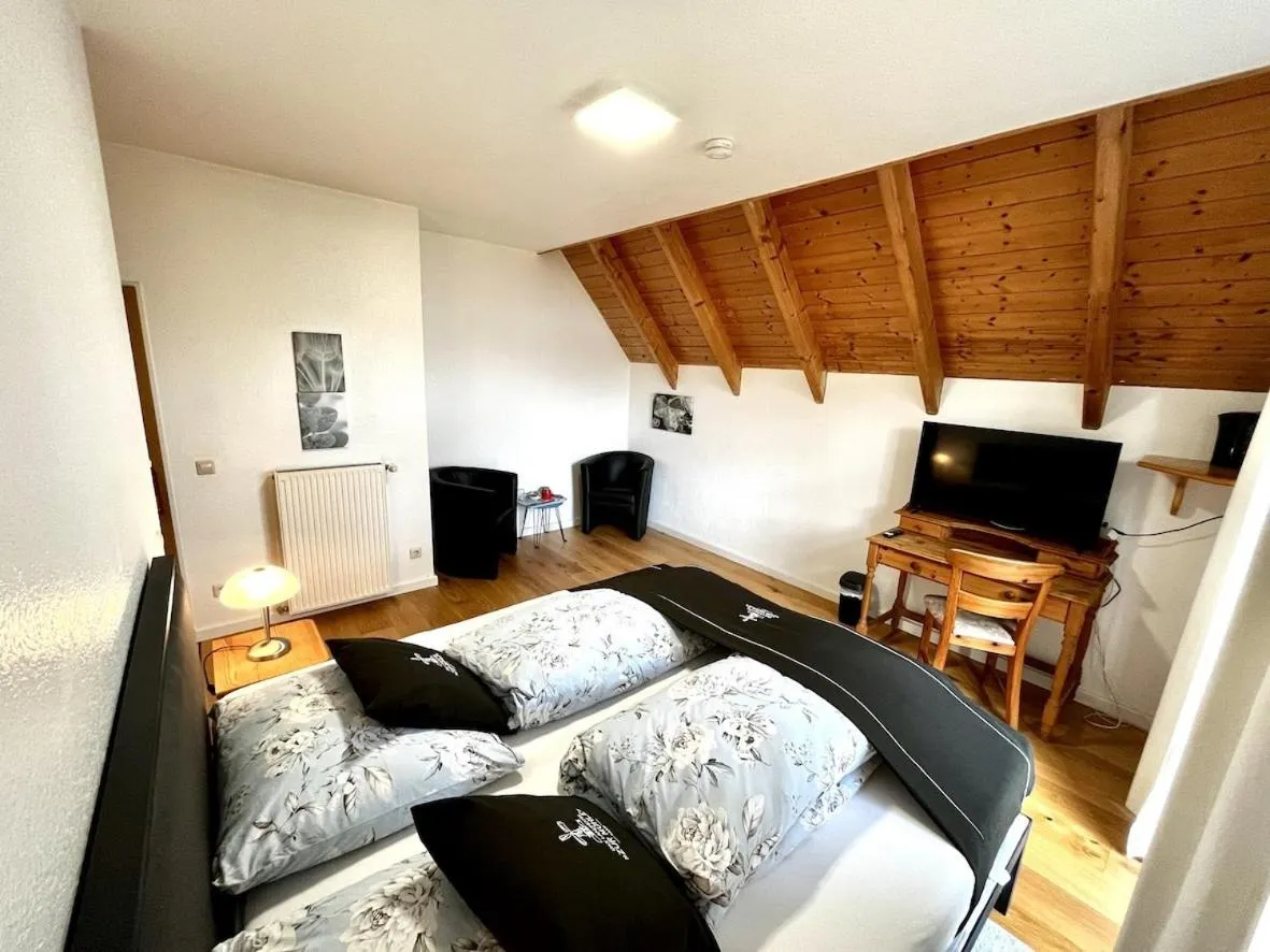 Bedroom in Das Landhotel zur Mühle