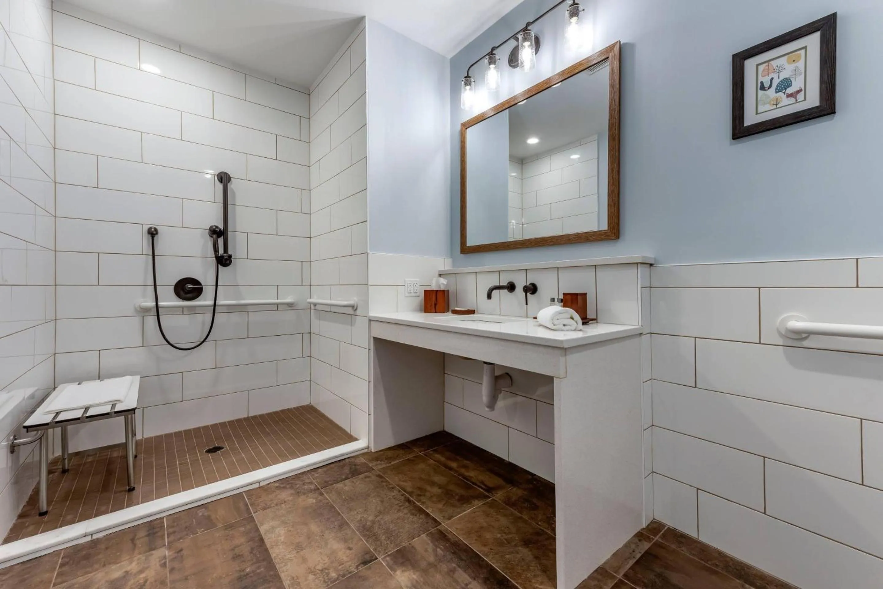 Bedroom in The Cranberry, an Ascend Collection Hotel