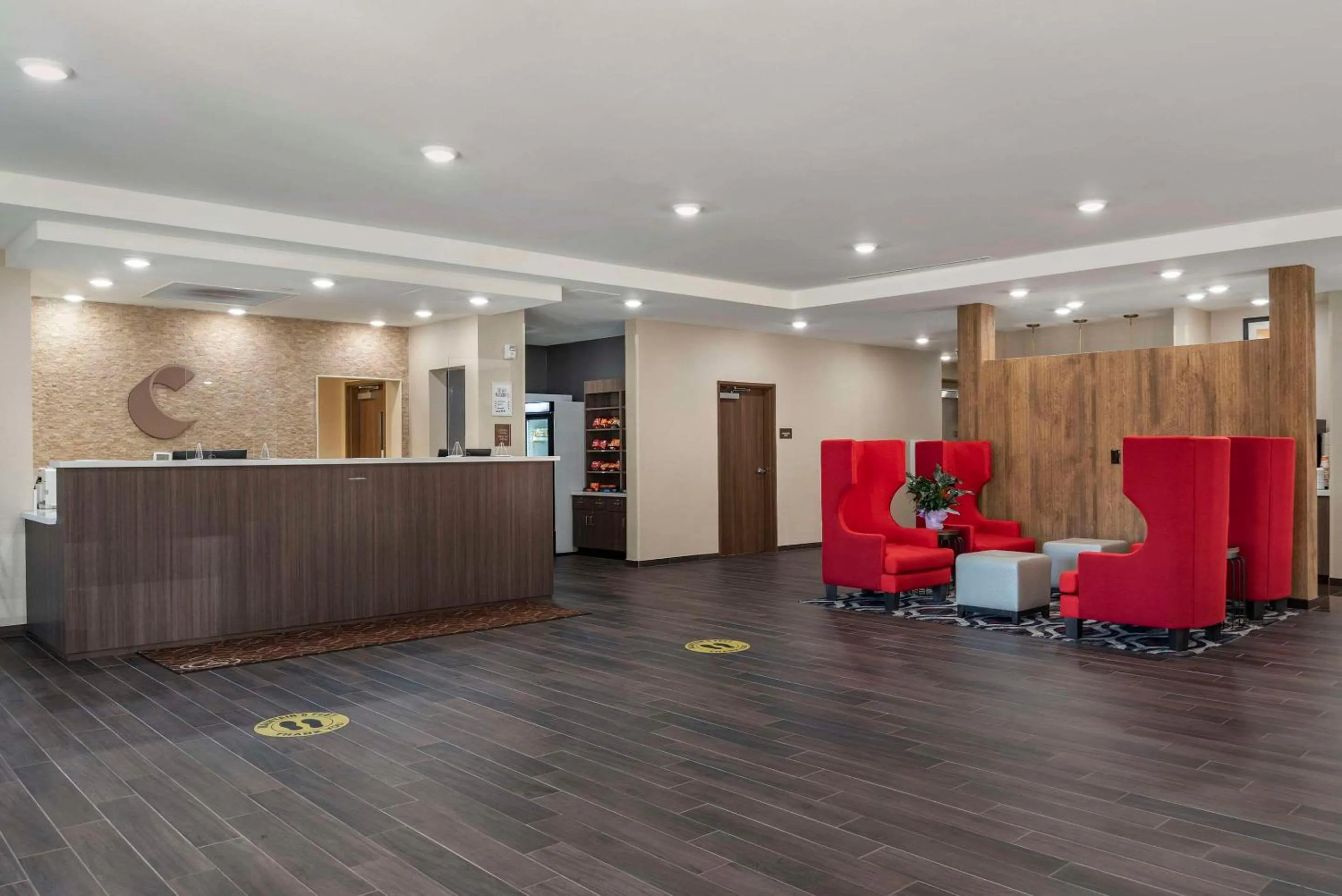 Lobby or reception in Comfort Inn & Suites Downtown near University