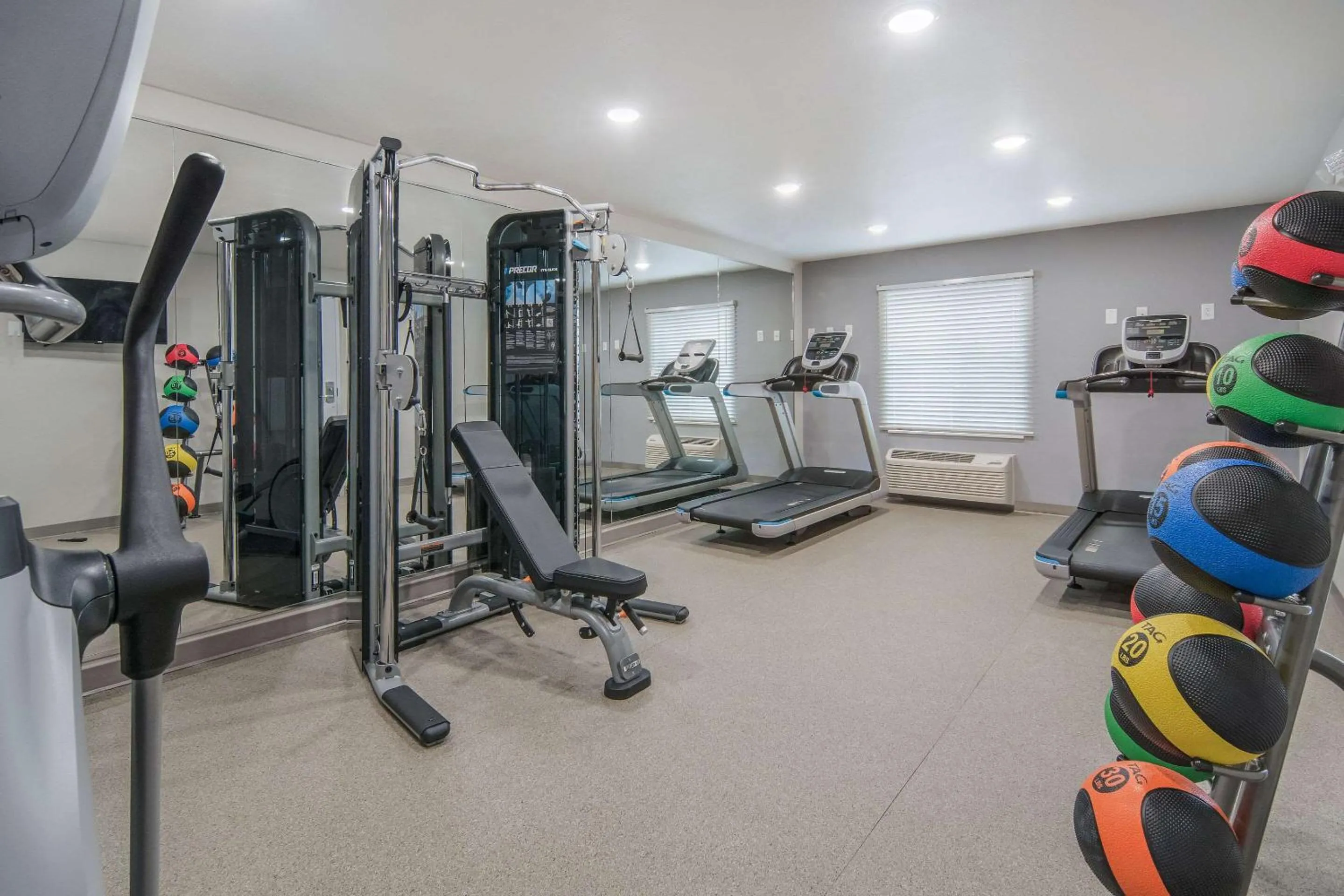 Fitness centre/facilities in WoodSpring Suites North Ft Worth Alliance TX Speedway