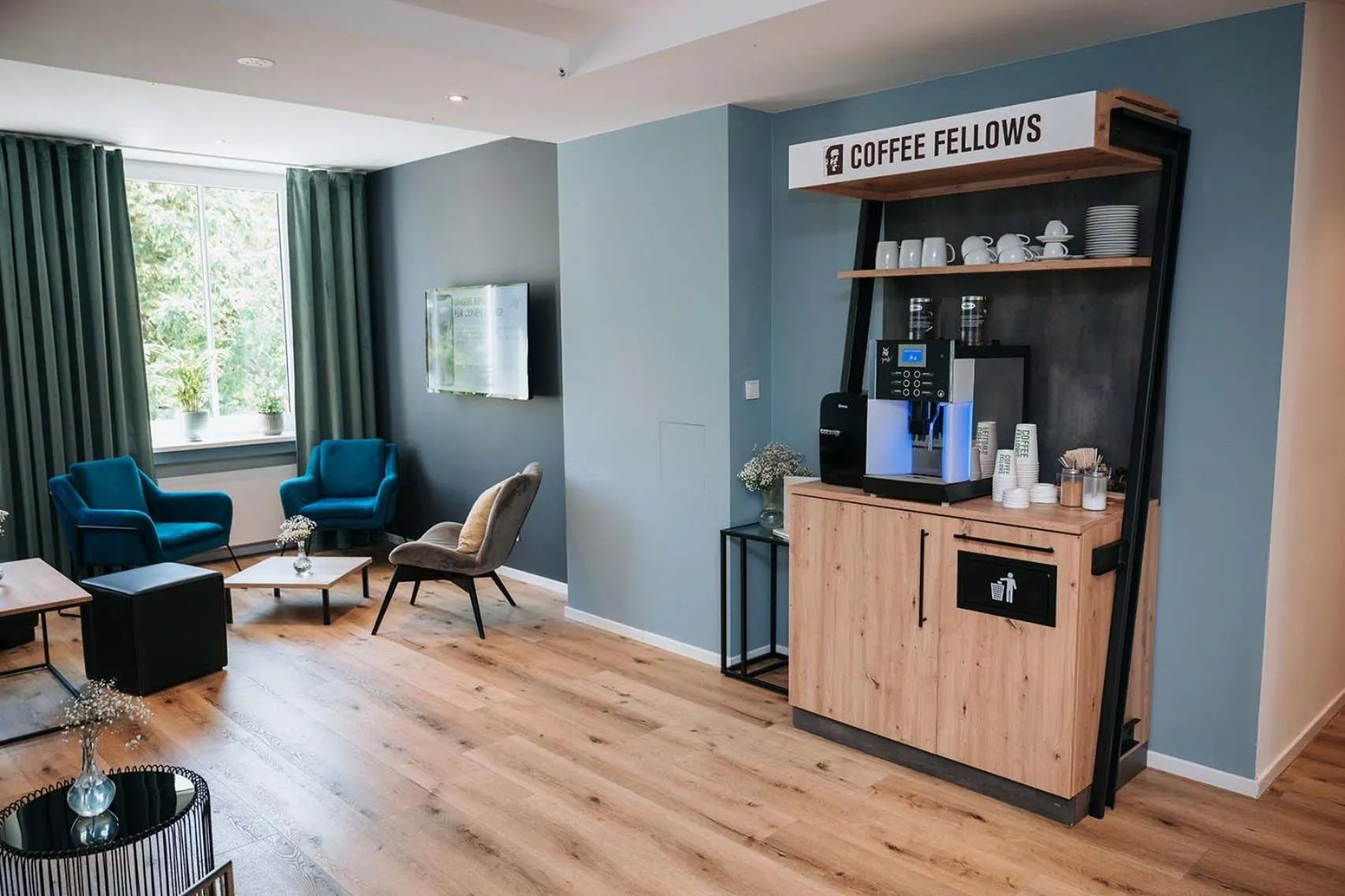 Lobby or reception in Coffee Fellows Hotel & Longstay