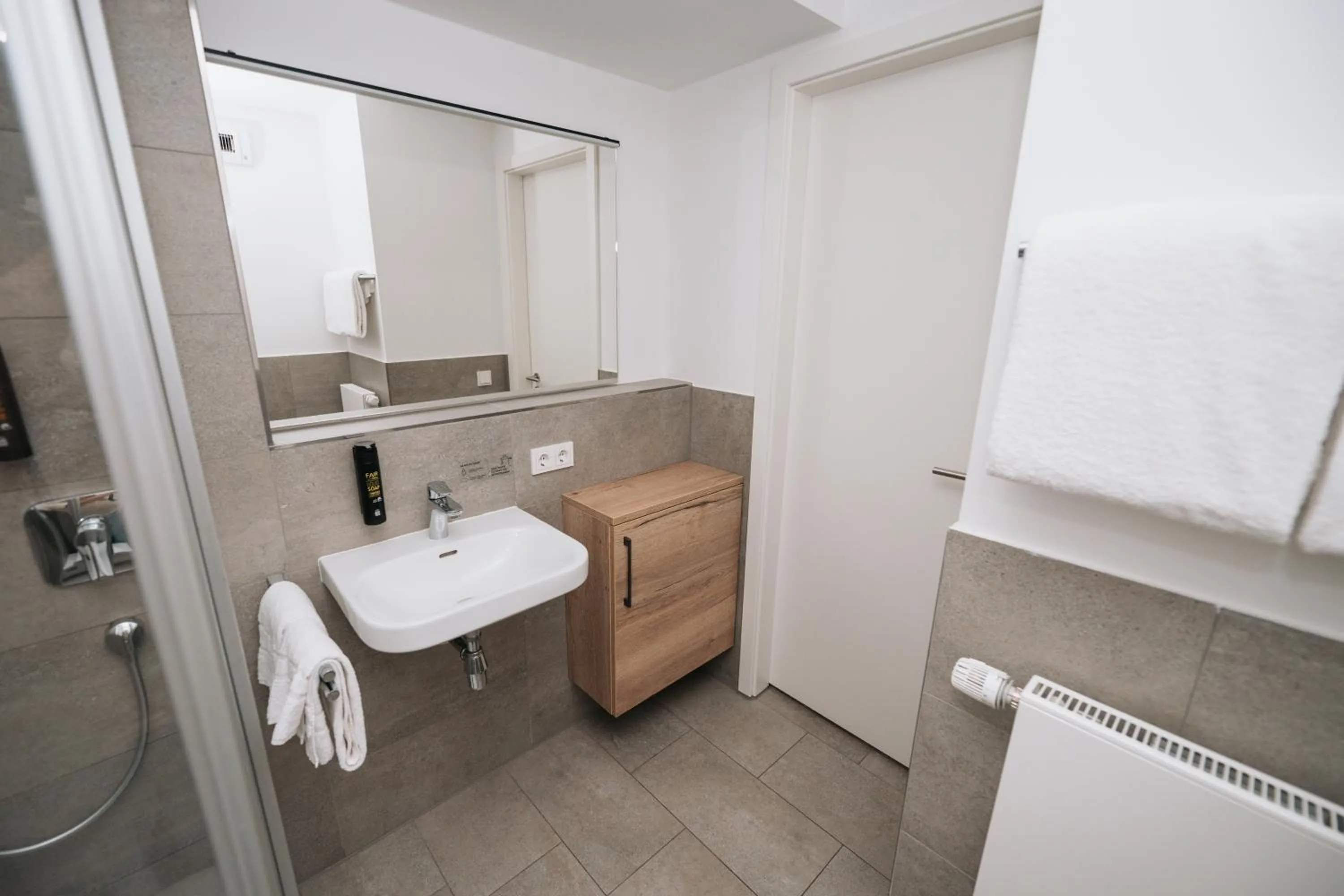 Bathroom in Coffee Fellows Hotel & Longstay