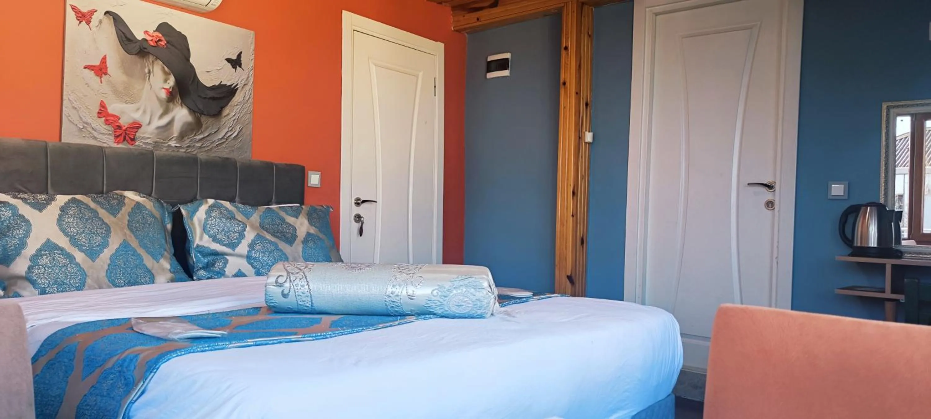 Bed in Mitra Downtown Hotel