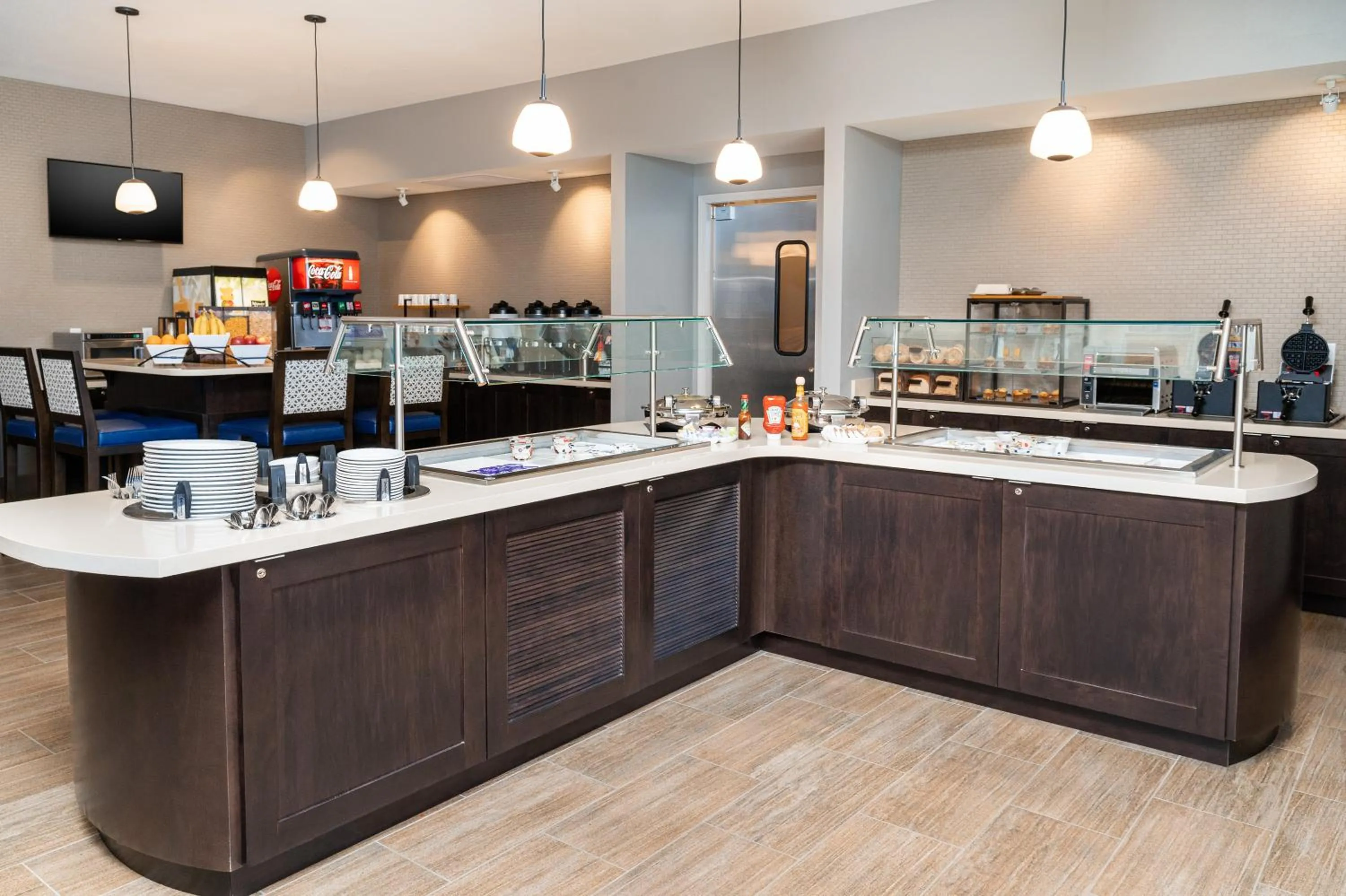 Breakfast in Staybridge Suites - Nashville - Vanderbilt by IHG