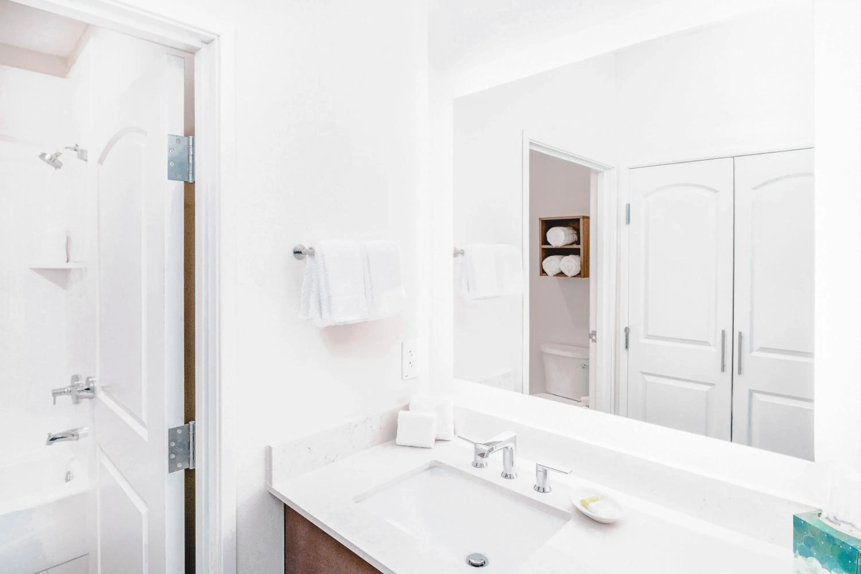 Bathroom in Staybridge Suites - Nashville - Vanderbilt by IHG