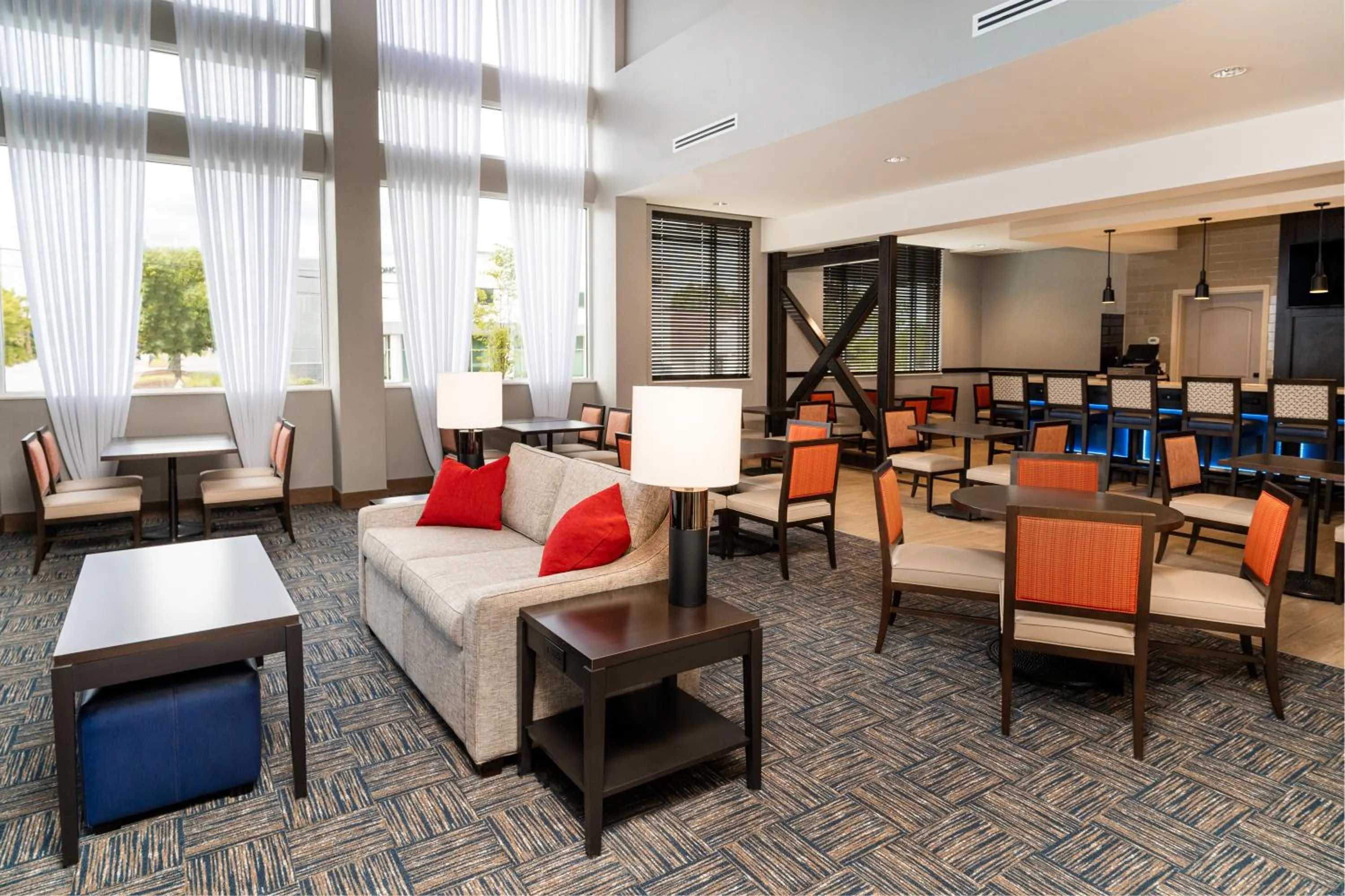 Lobby or reception in Staybridge Suites - Nashville - Vanderbilt by IHG