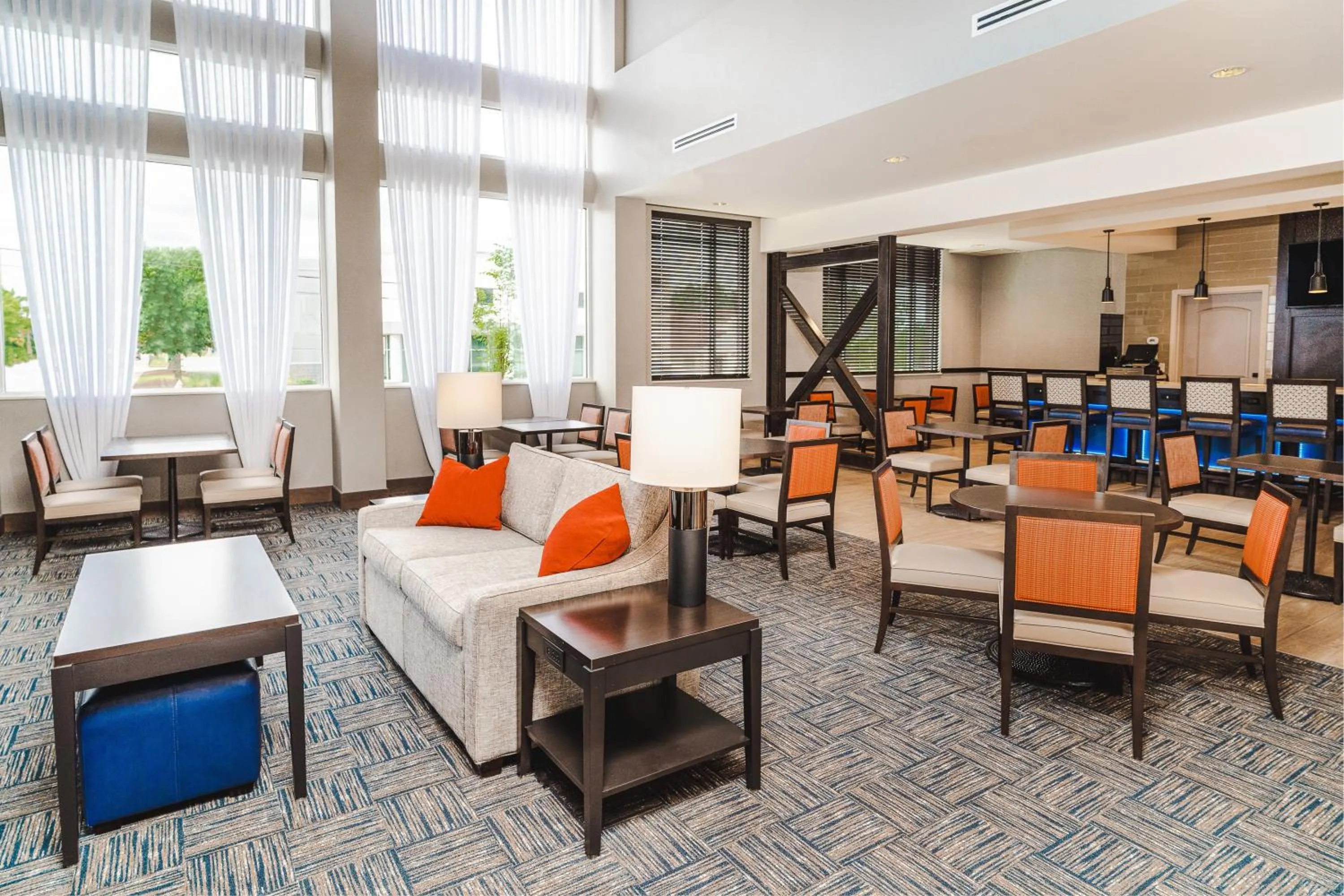 Lobby or reception in Staybridge Suites - Nashville - Vanderbilt by IHG