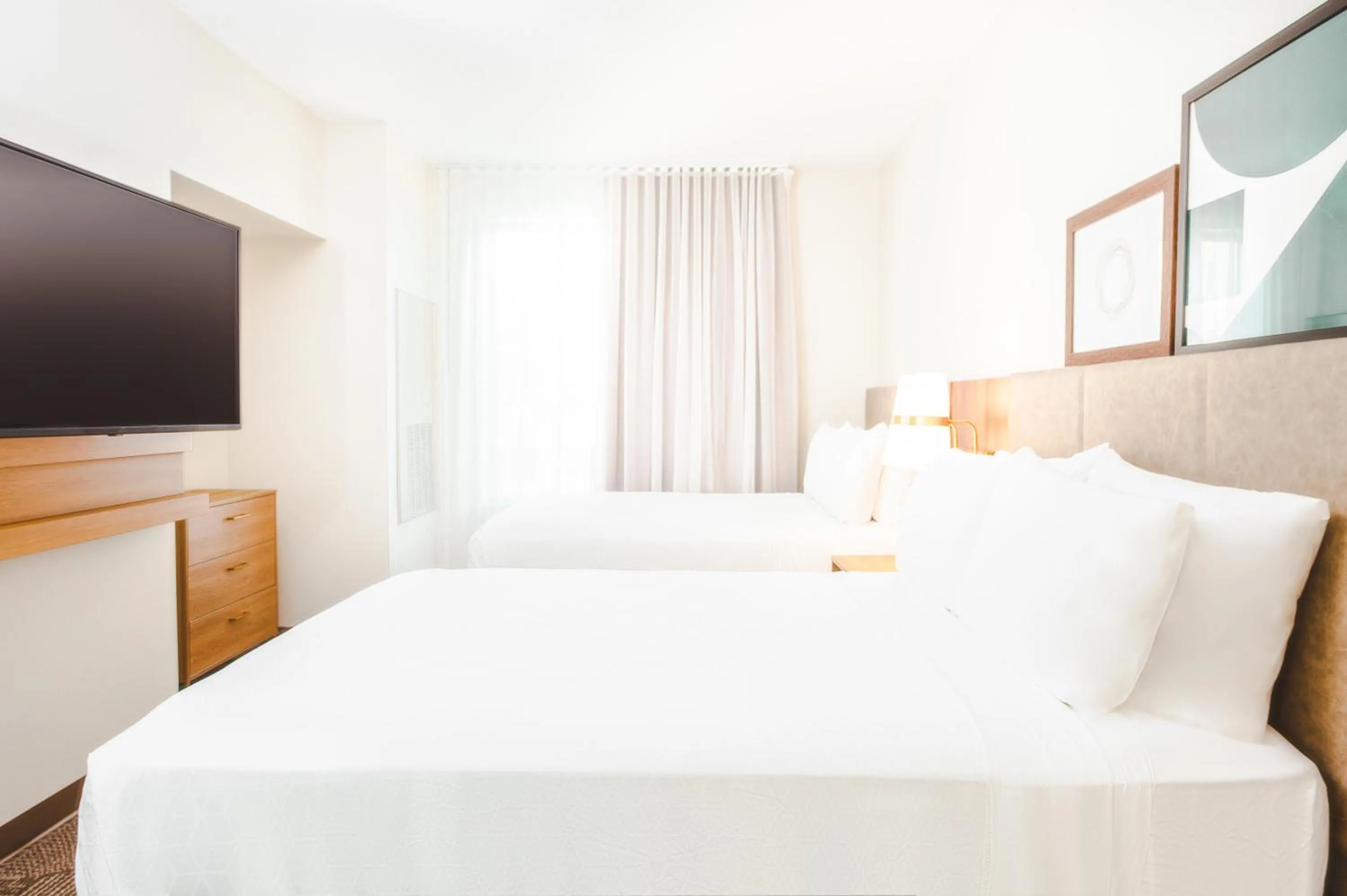 Bedroom, Bed in Staybridge Suites - Nashville - Vanderbilt by IHG